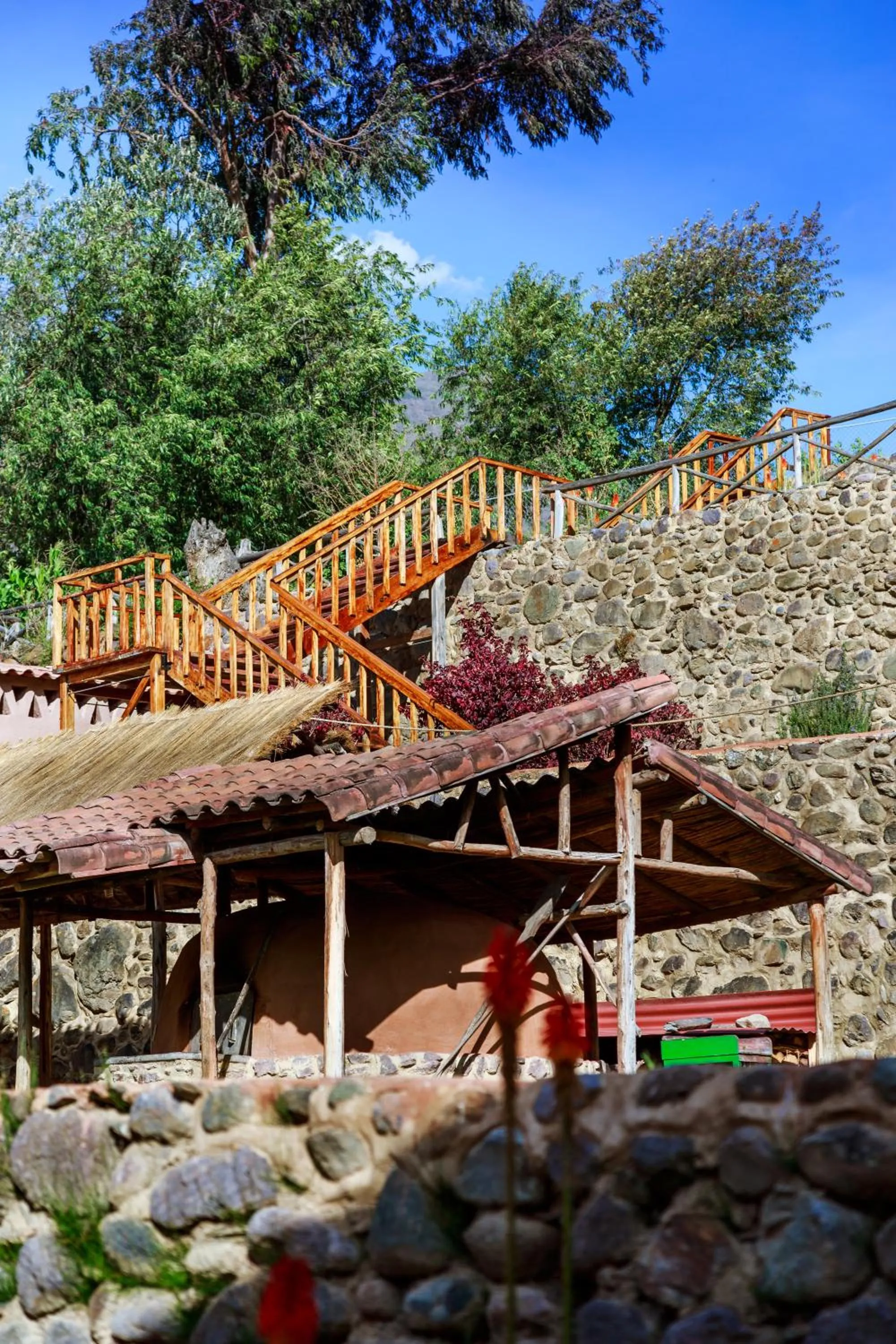 BBQ facilities in Hotel Pakaritampu