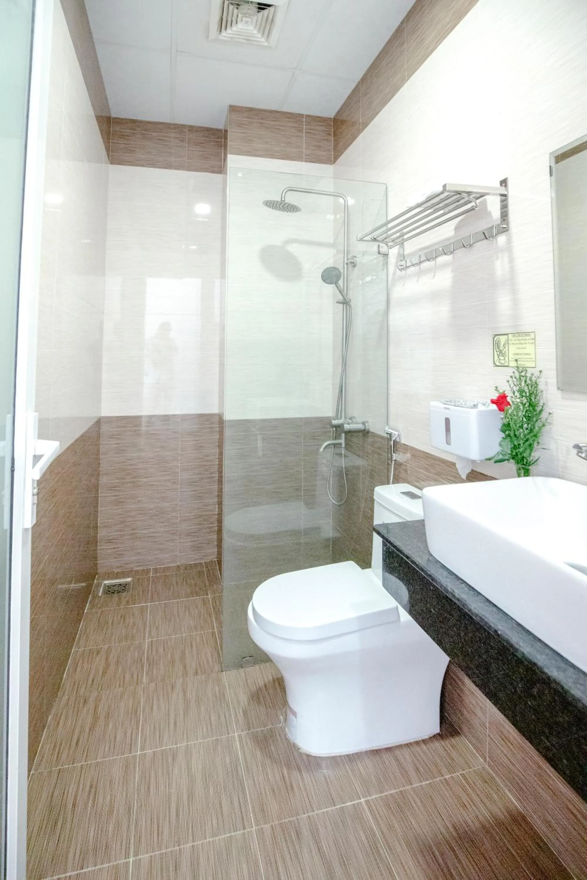 Bathroom in Nhat Hoang Homestay Da Lat