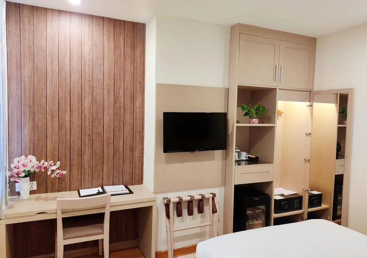 TV and multimedia in GK Central Hotel