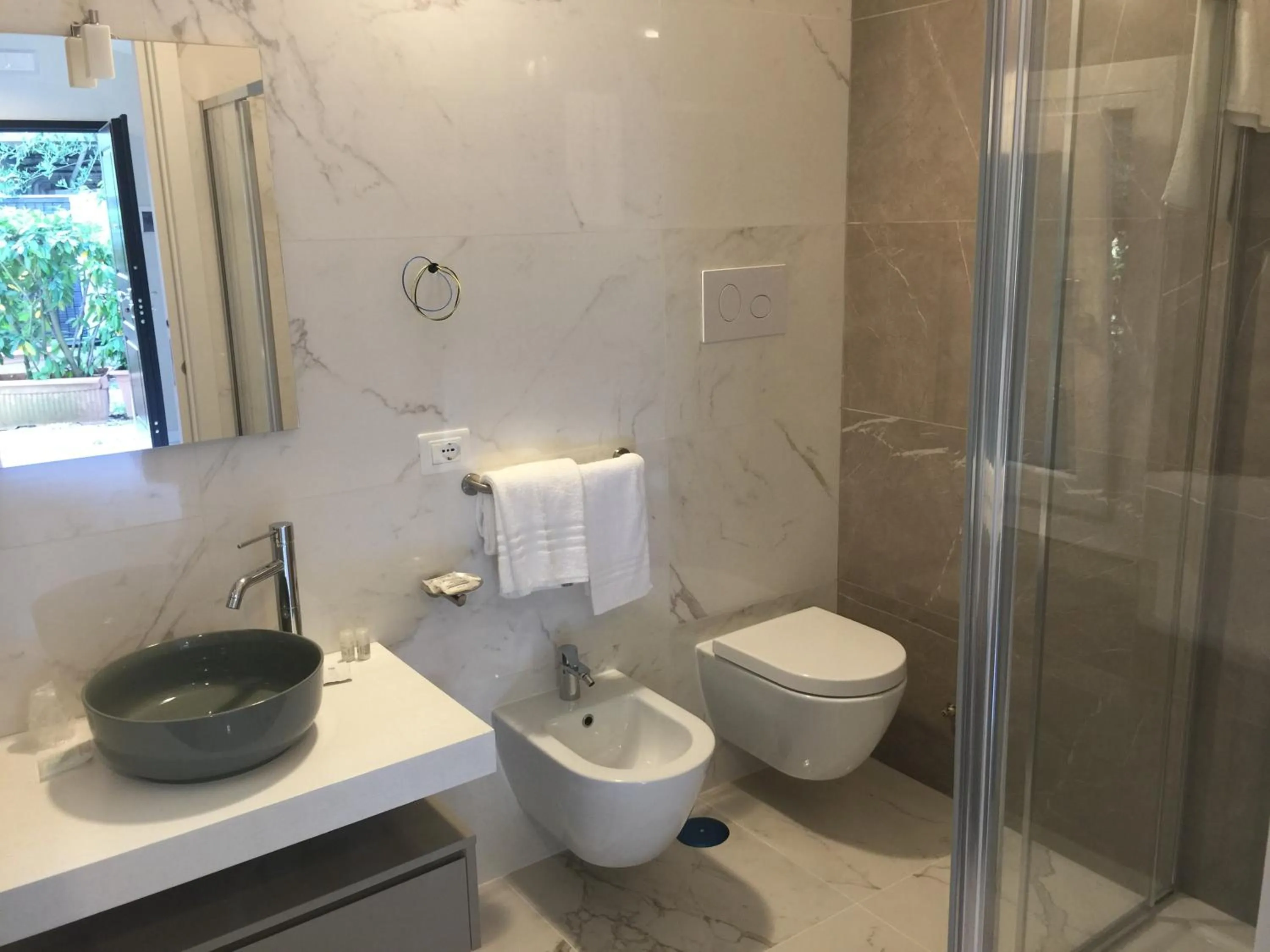 Bathroom in Hotel Le Piane