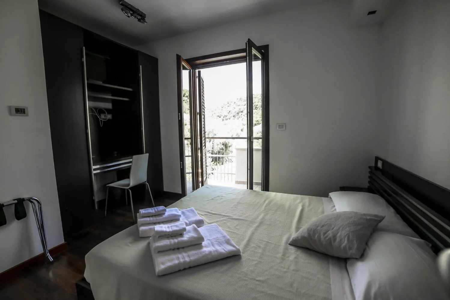 Bed in Hotel Le Piane