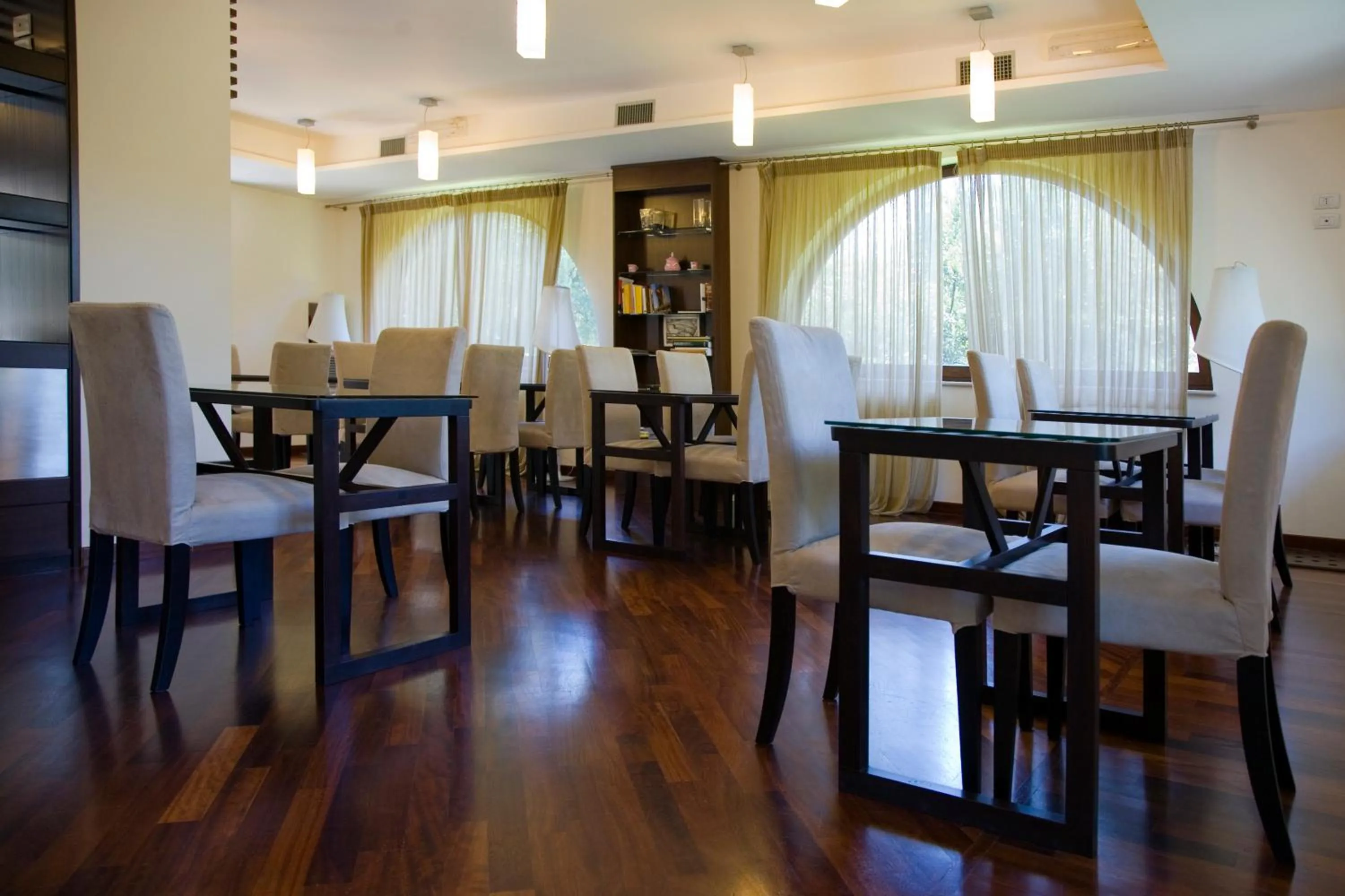 Restaurant/places to eat in Hotel Le Piane