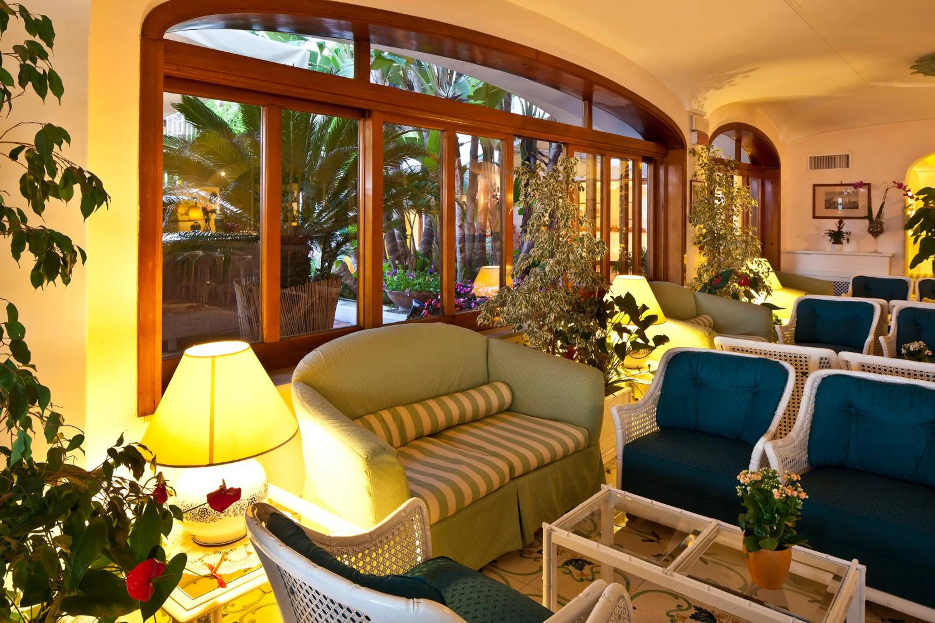 Lounge or bar in Le Querce Resort Sea Thermae & Spa