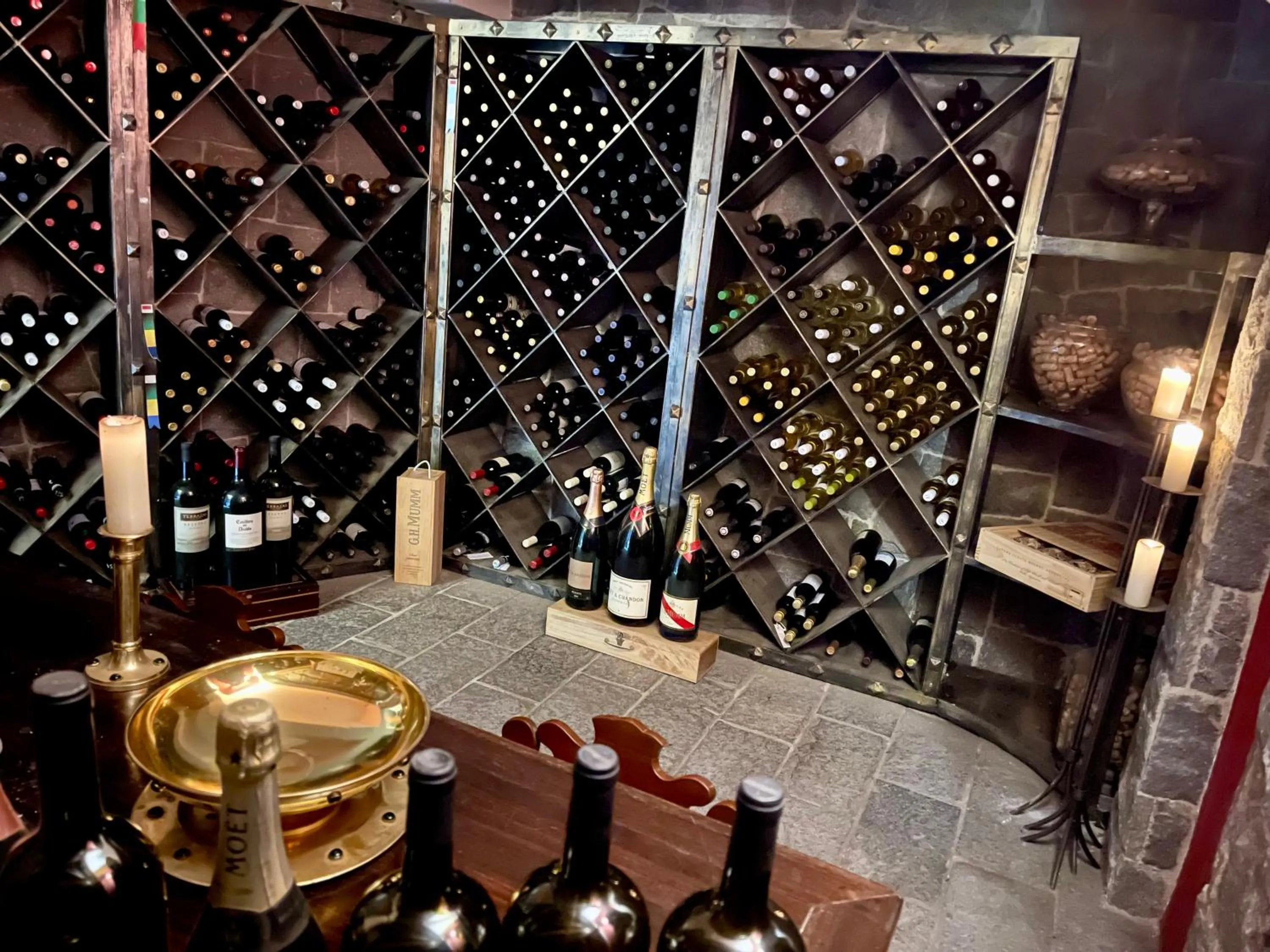 Drinks in Le Suisse Elegance Hotel