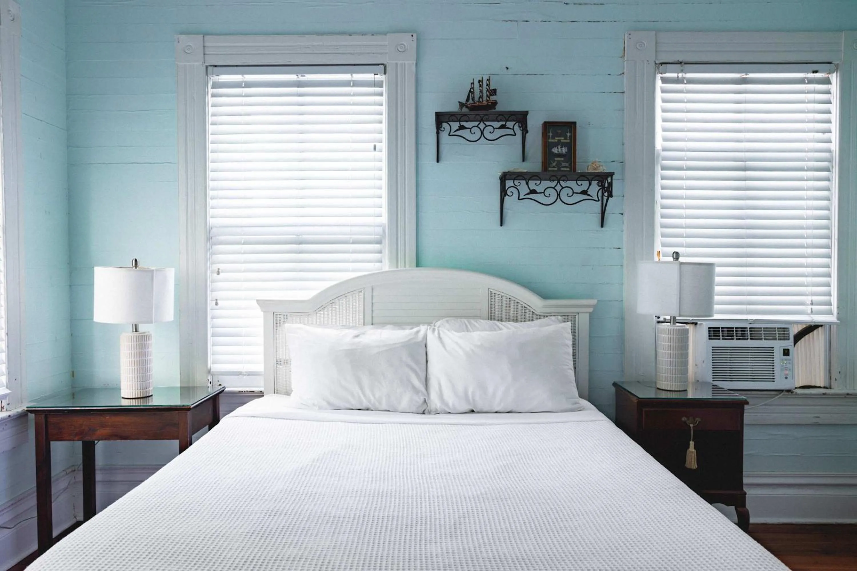 Bed in The Curry House - Entire Complex