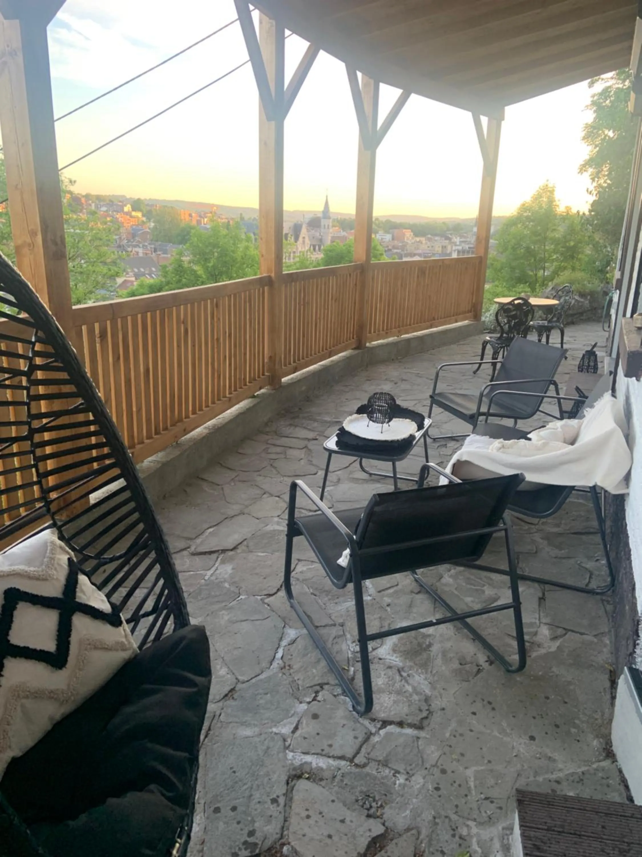 Balcony/Terrace in Suite Tino - Jacuzzi privé, cabine infrarouge & vue