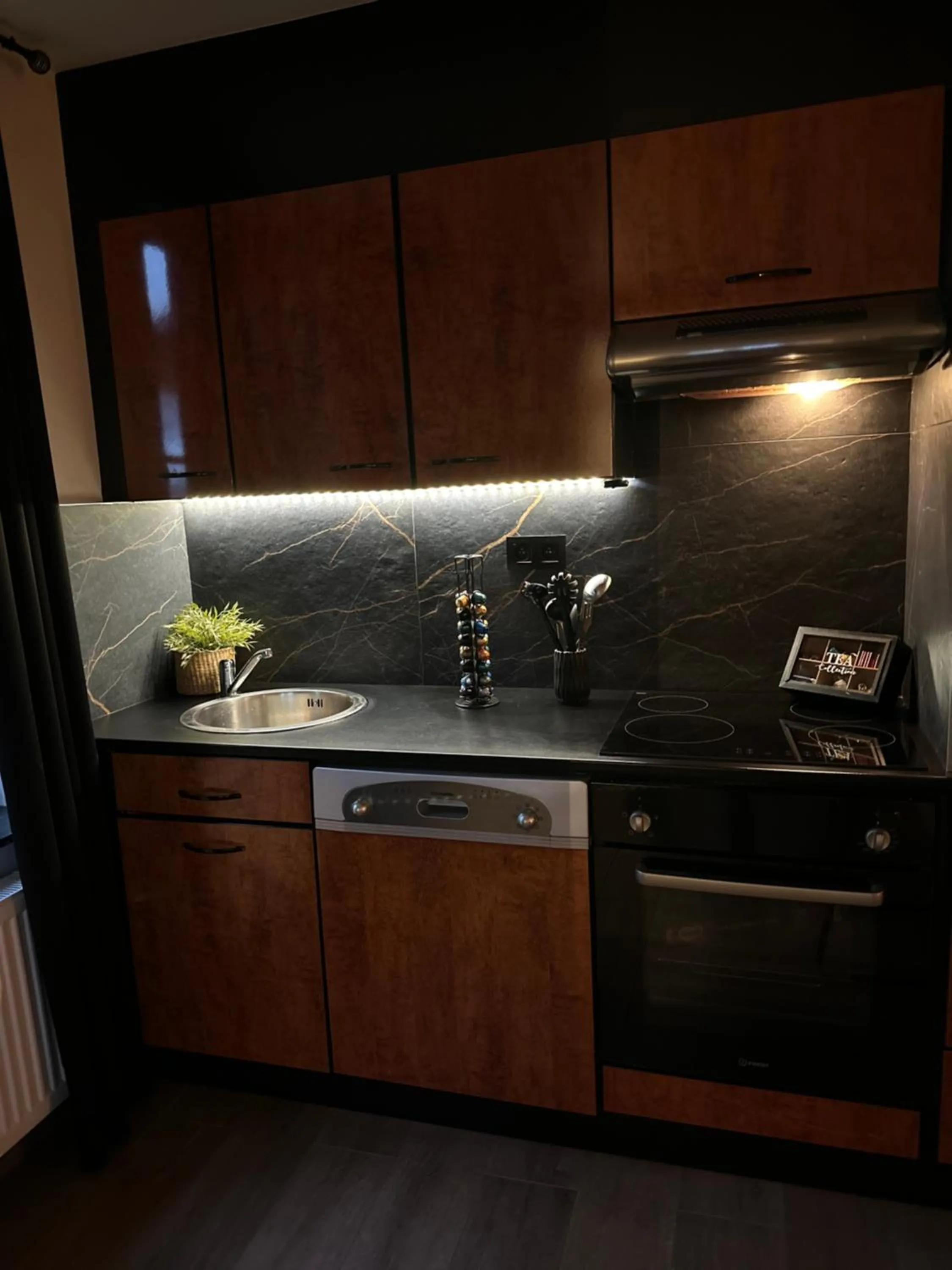 Suite Tino - Jacuzzi privé, cabine infrarouge & vue