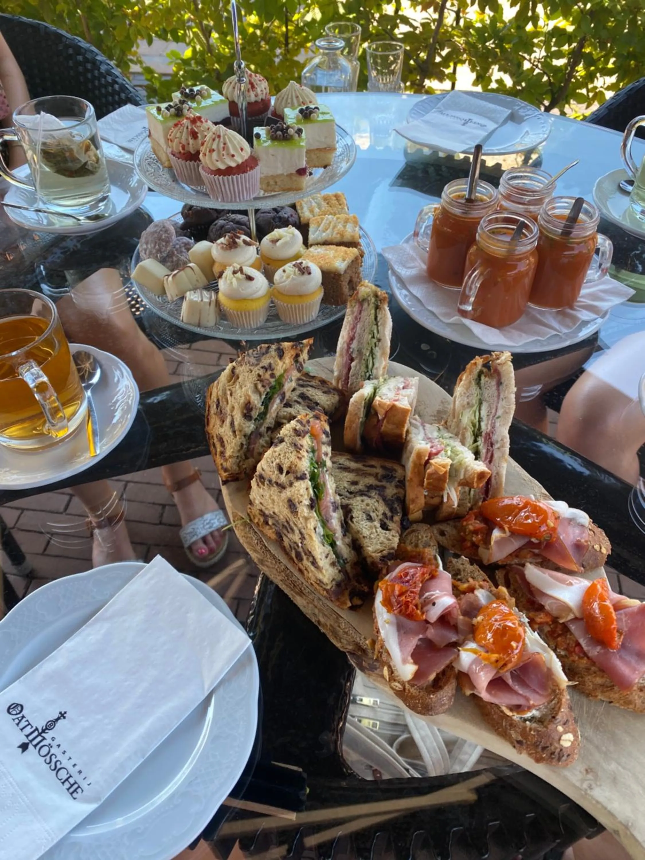 Restaurant/places to eat in Othmar Herberg