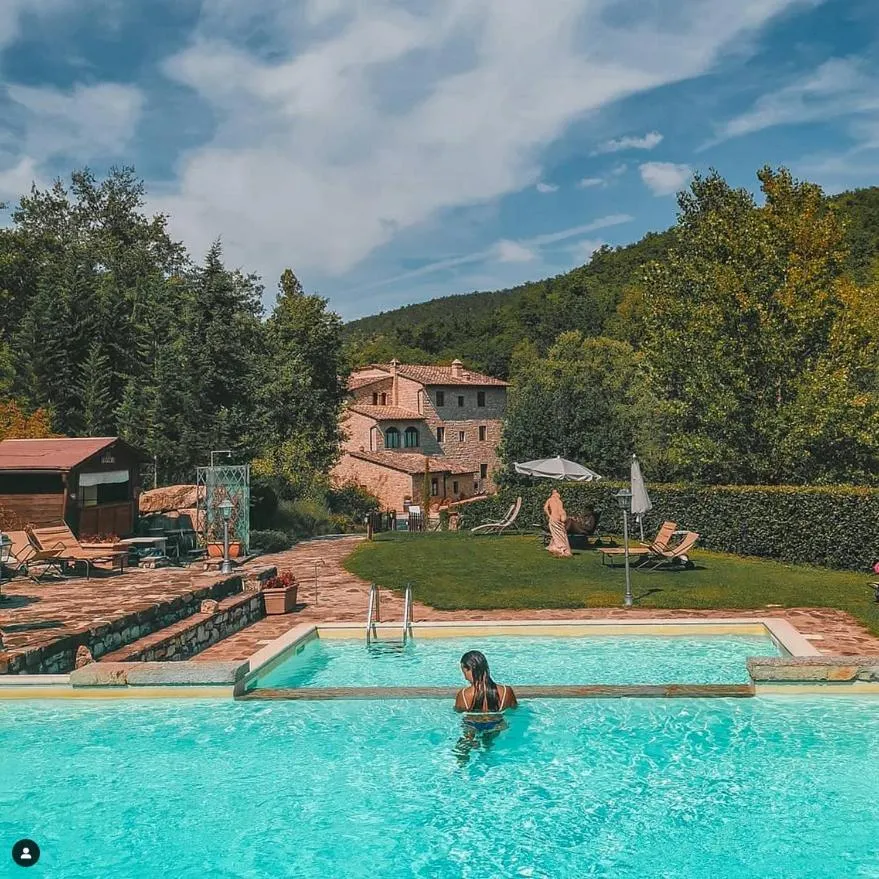 Swimming pool in Hotel Le Pozze Di Lecchi