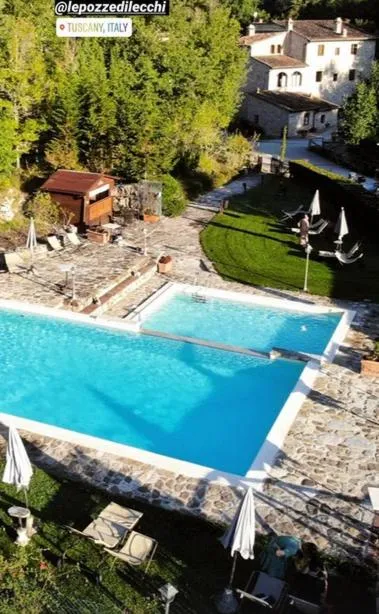 Swimming pool in Hotel Le Pozze Di Lecchi