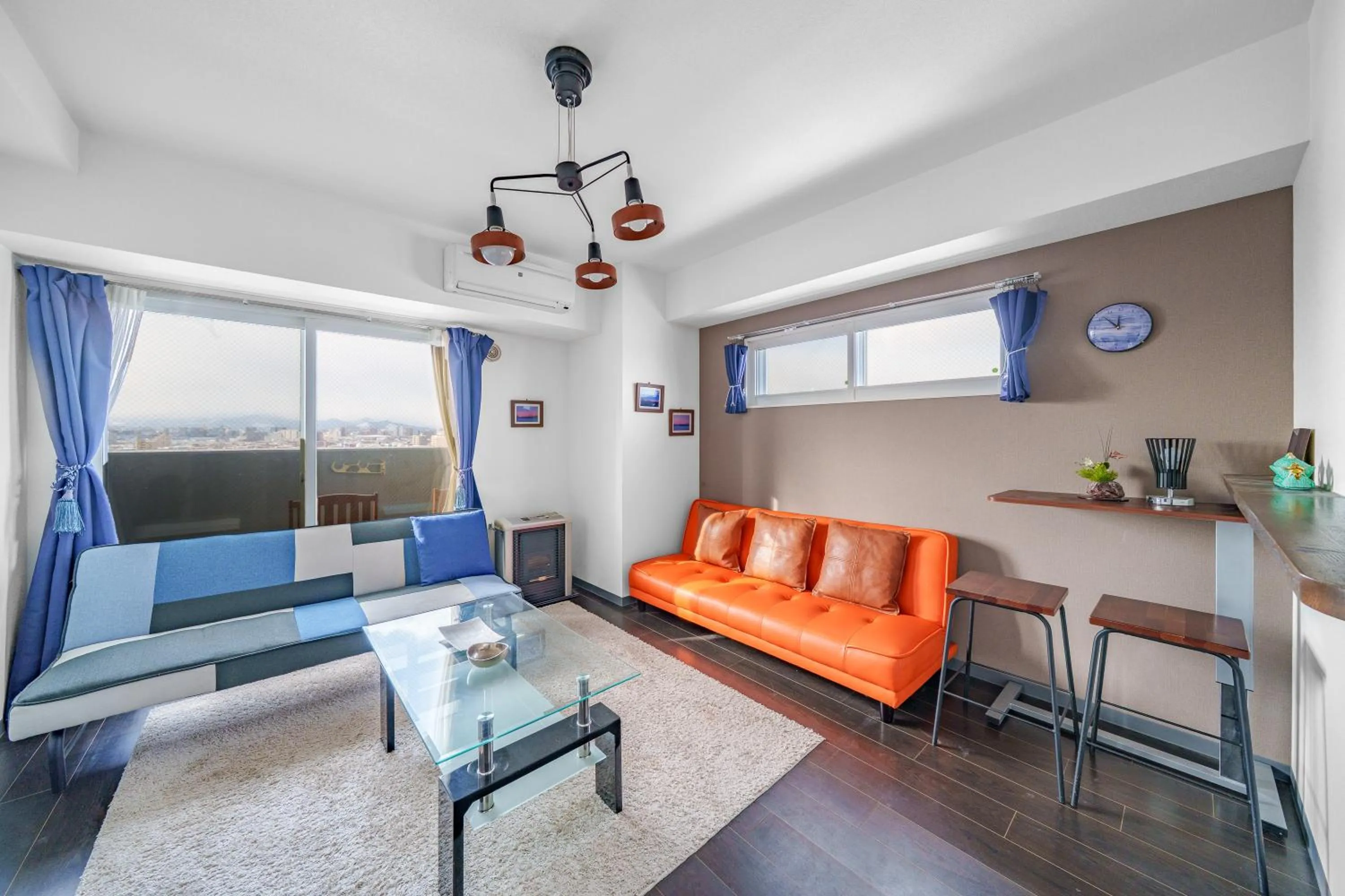 Living room in GRAVITY