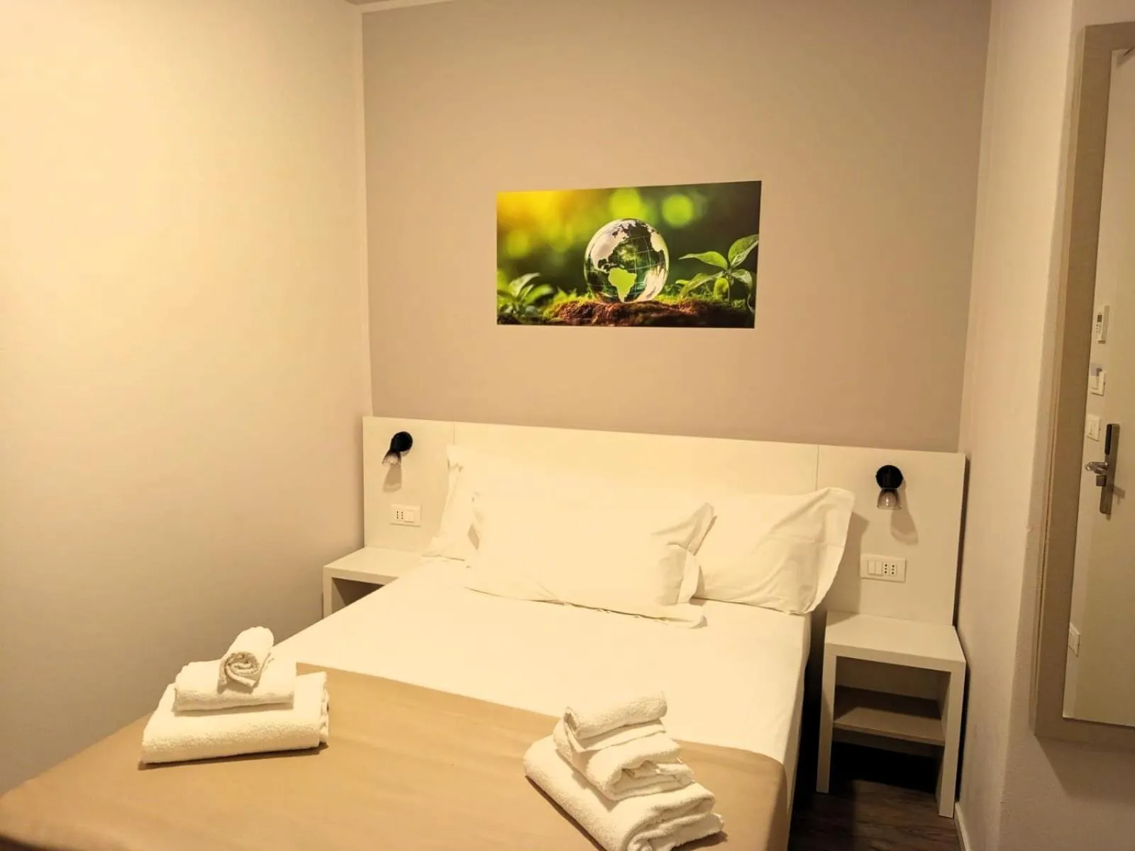 Bed in Hotel Acquario