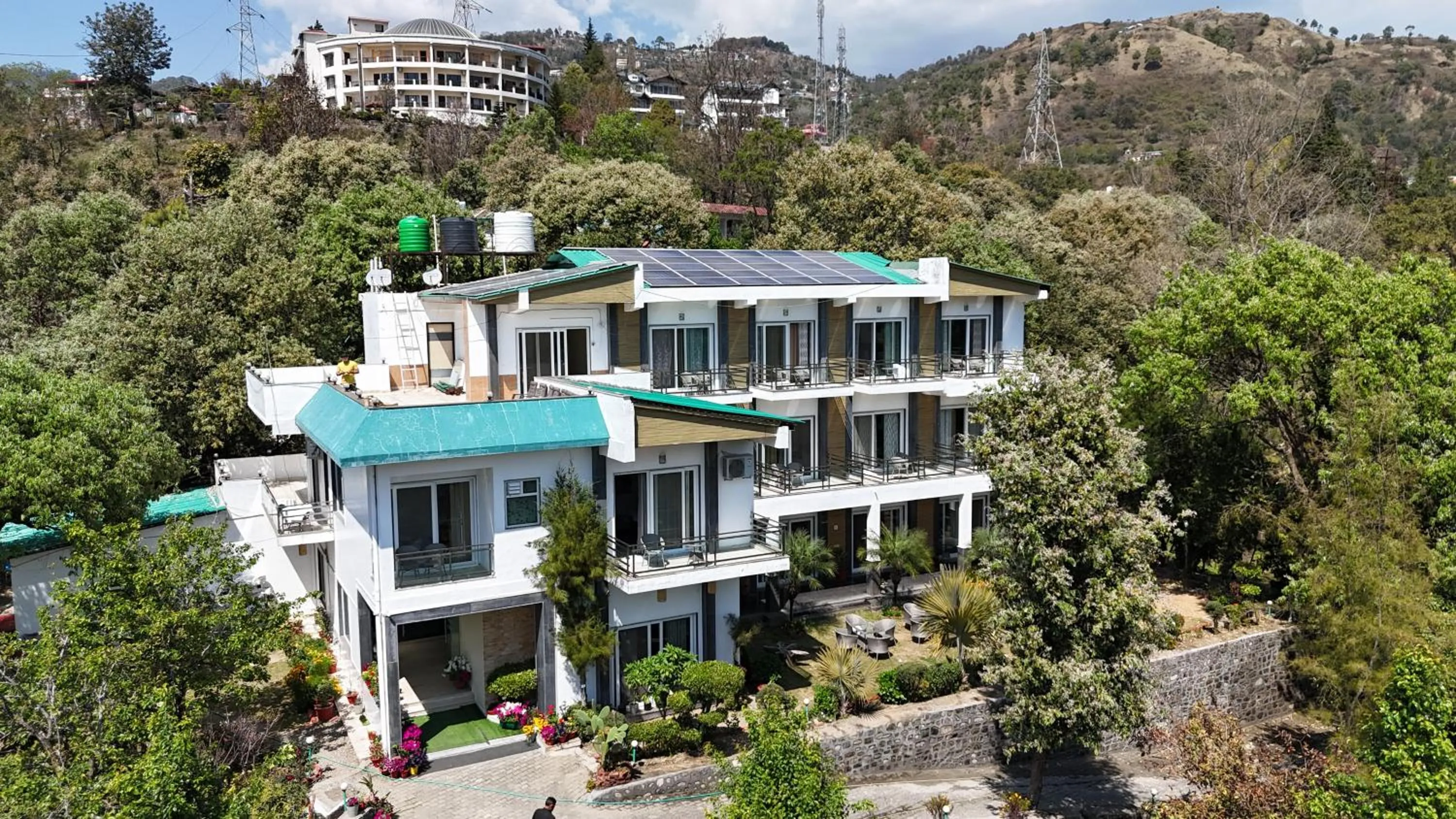 Chirping Hills Resort,Bhimtal