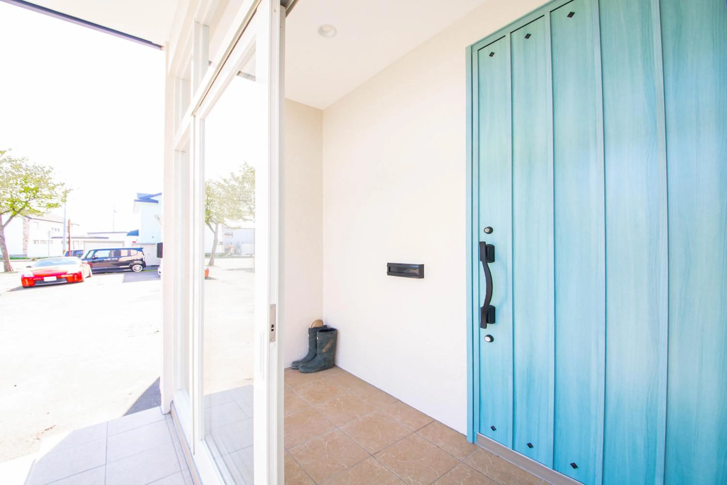 Facade/entrance in THE SUN LOUNGE