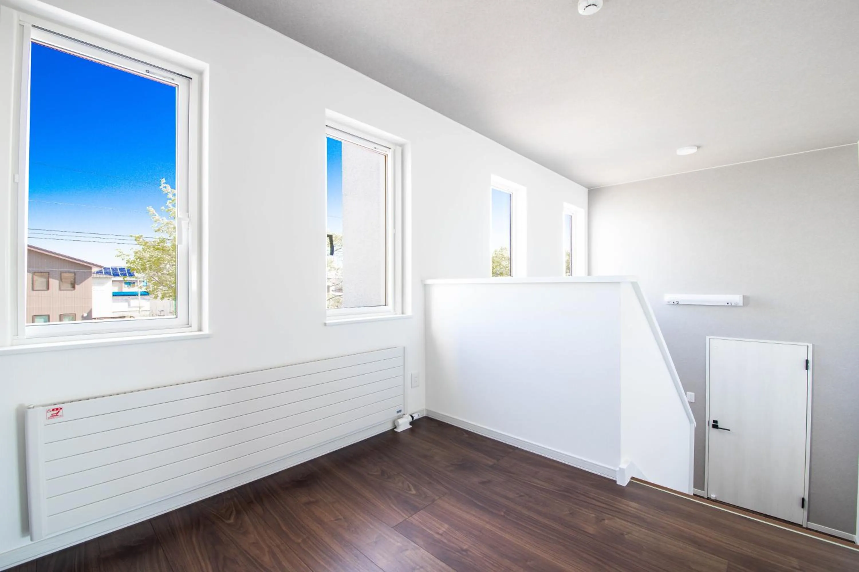 Photo of the whole room in THE SUN LOUNGE