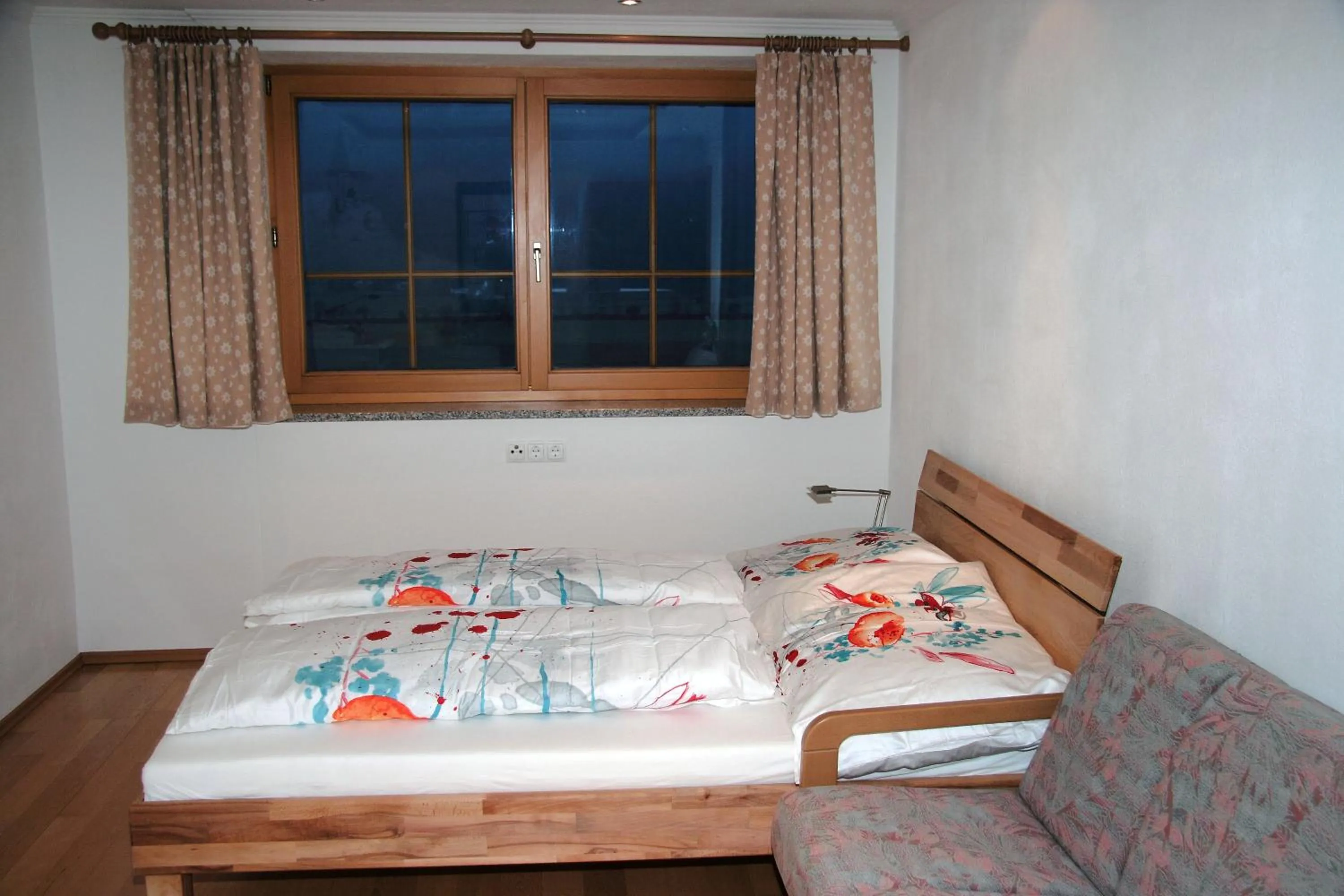 Bedroom, Bed in Am Waldrand