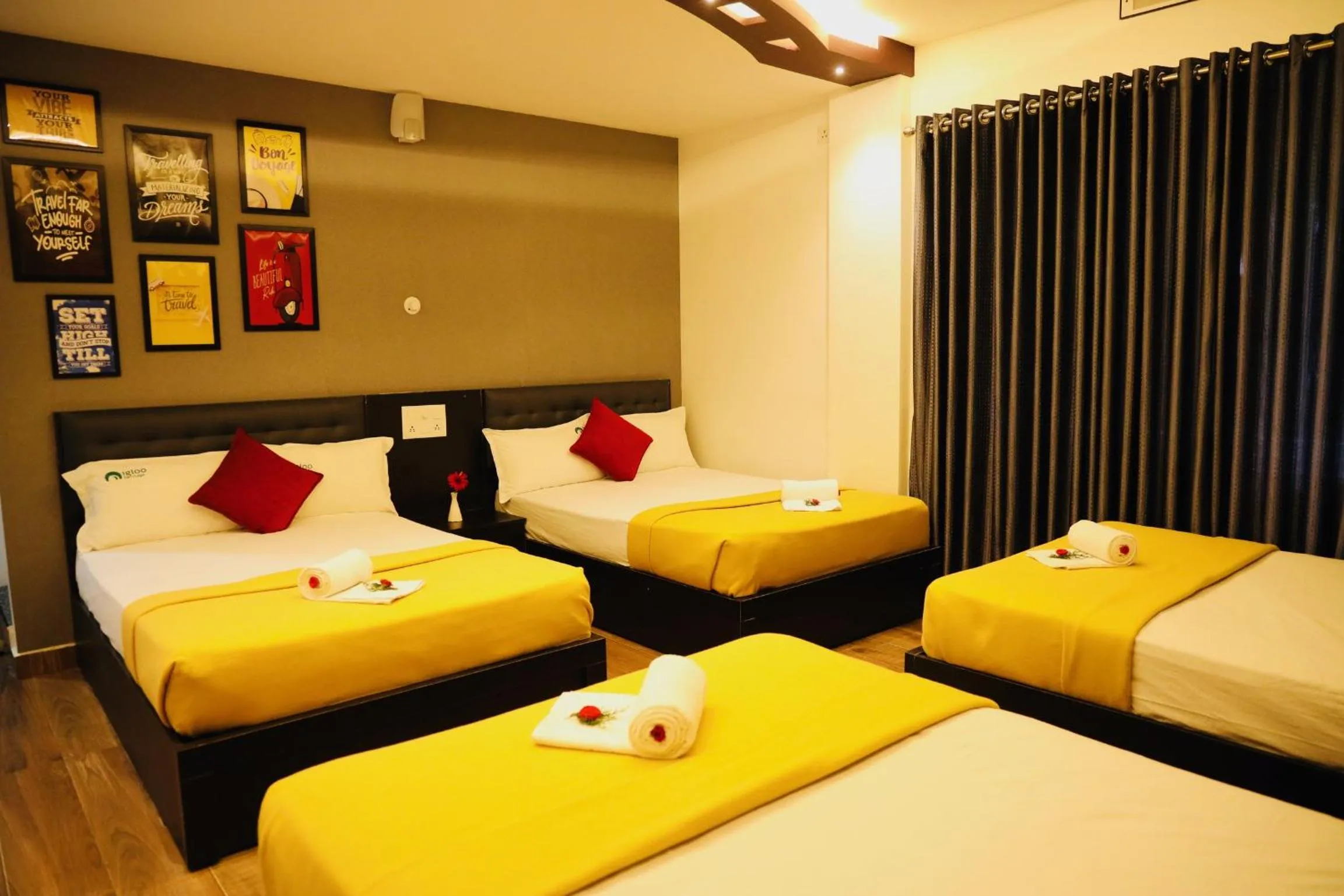 Photo of the whole room, Bed in Igloo Heritage Resorts