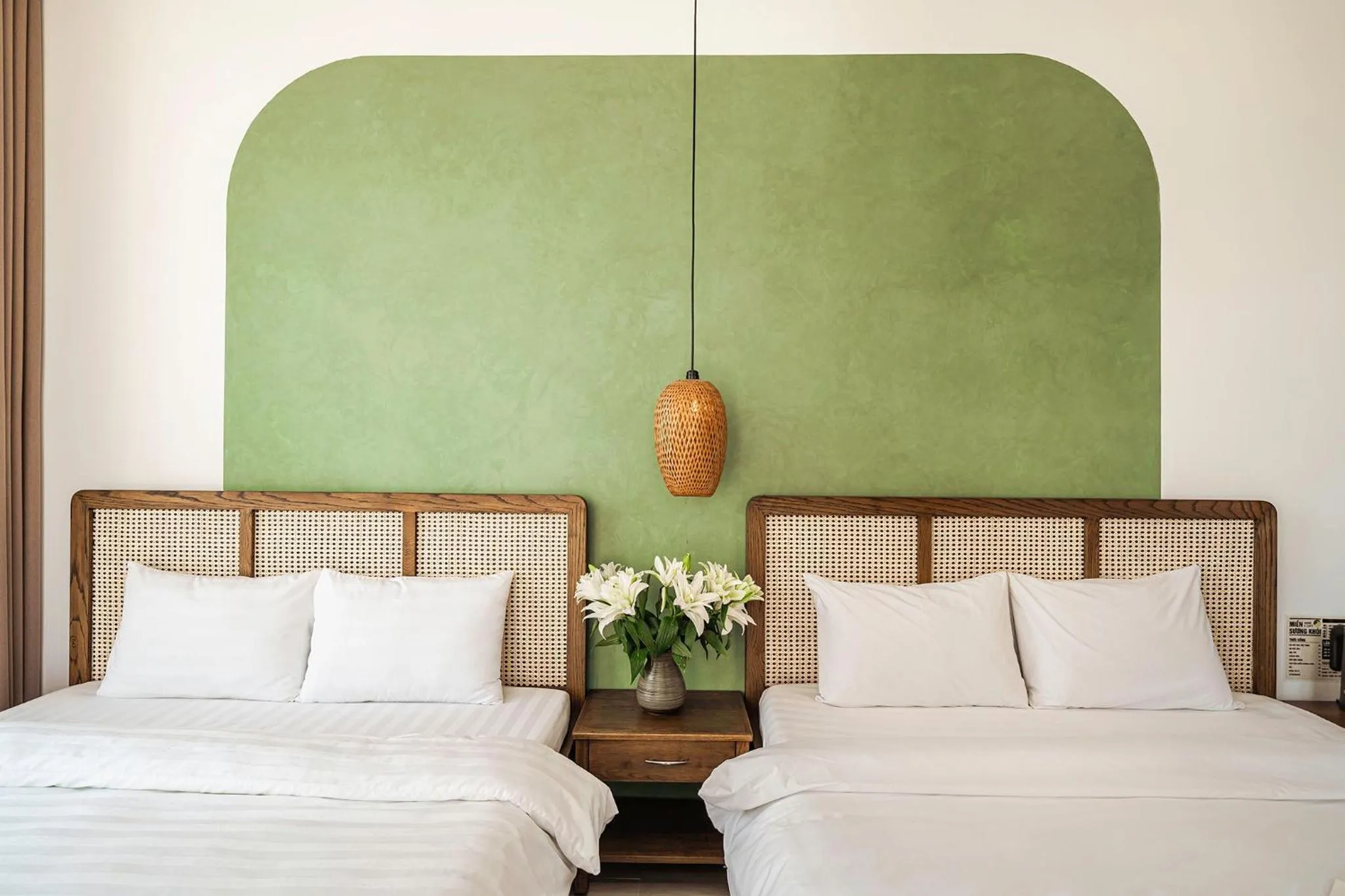 Bed in Miền Sương Khói - Home & Café