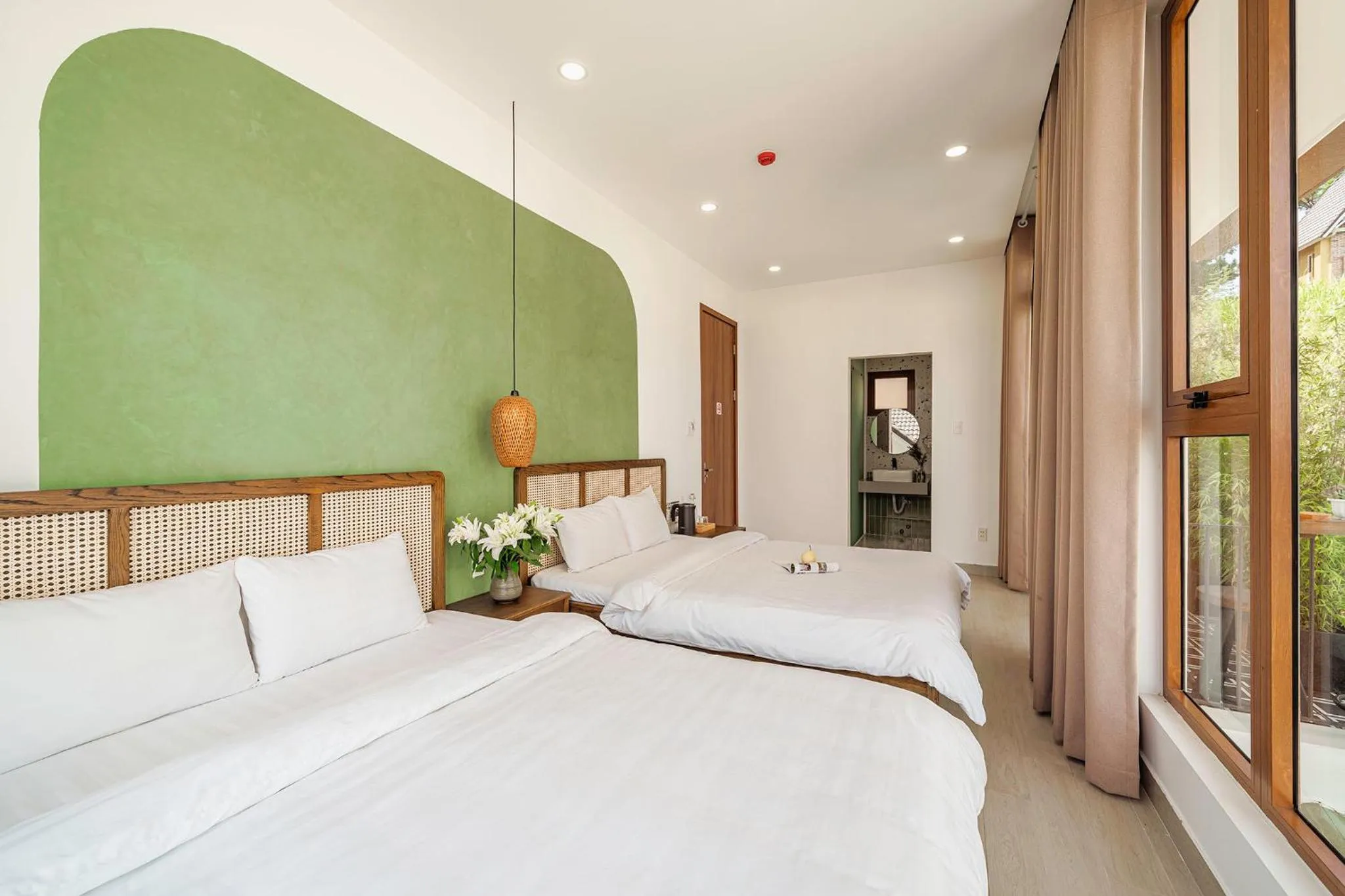Bed in Miền Sương Khói - Home & Café