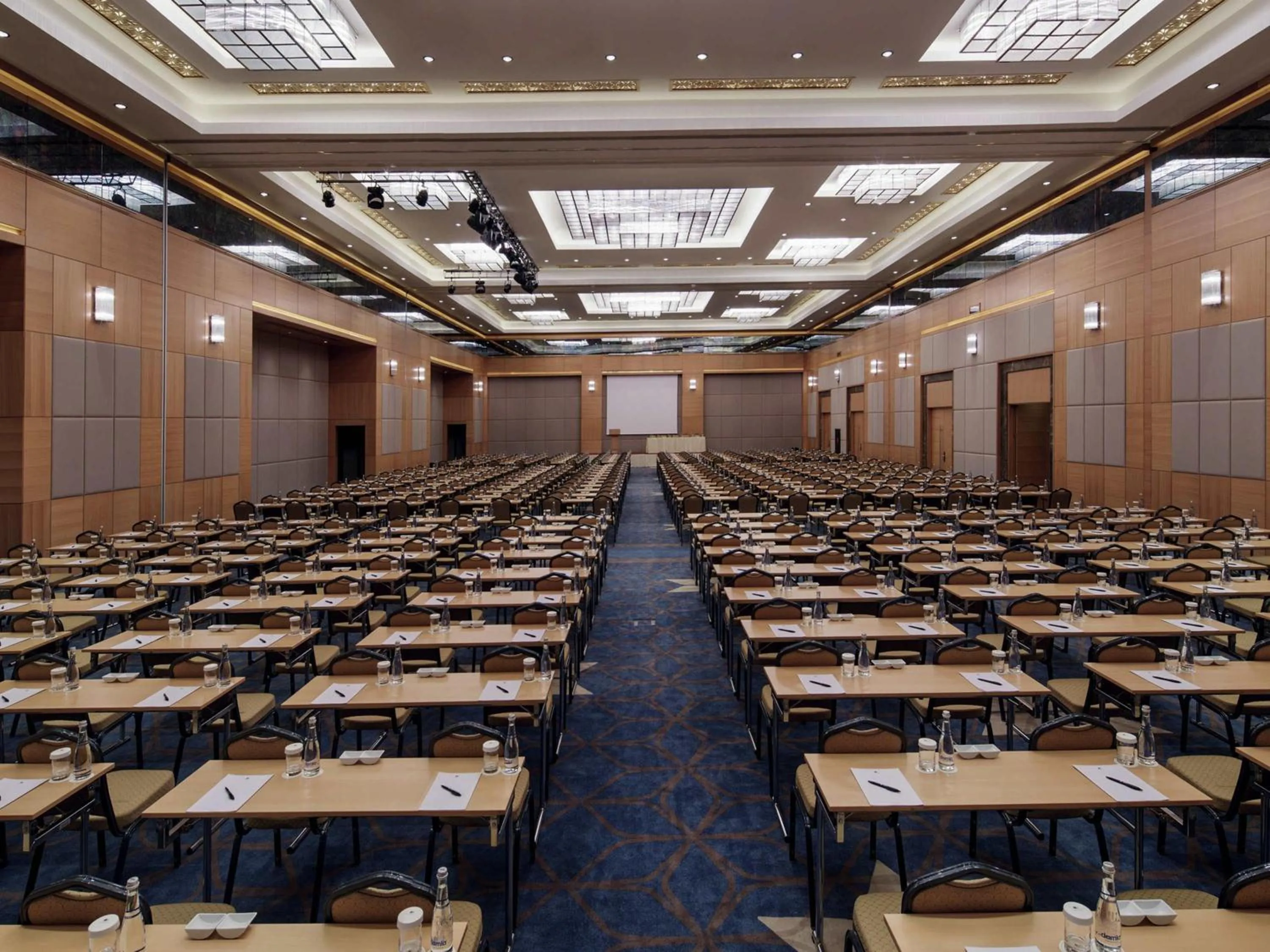 Meeting/conference room in Movenpick Hotel Malatya