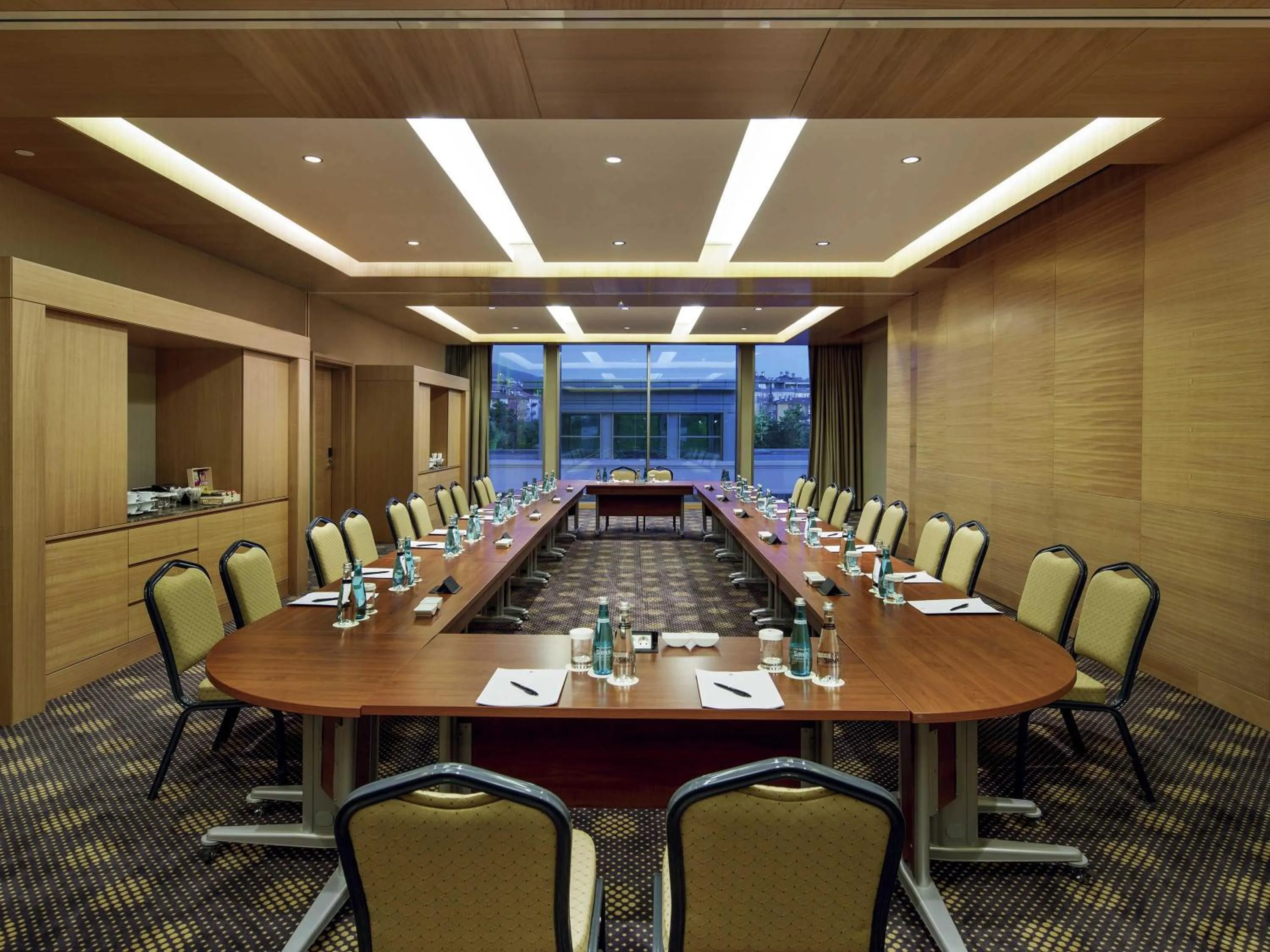Meeting/conference room in Movenpick Hotel Malatya