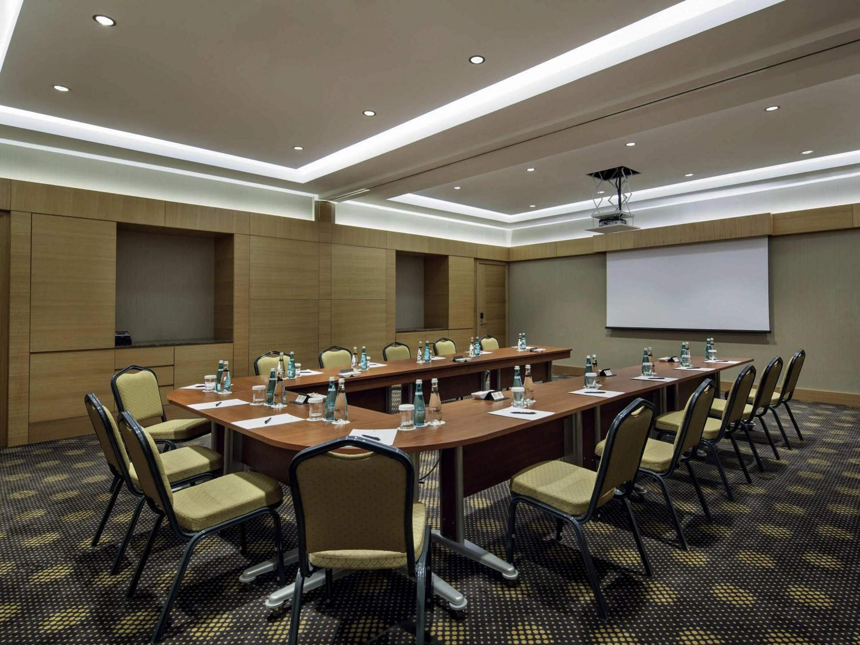 Meeting/conference room in Movenpick Hotel Malatya