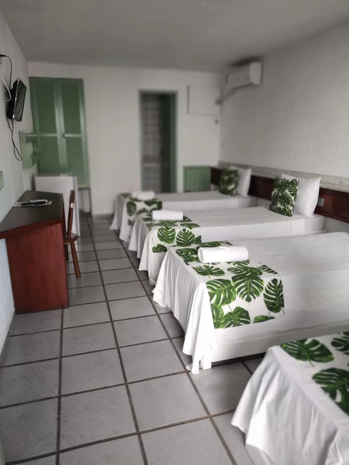 Bedroom, Bed in Hotel Porto Verde -JG