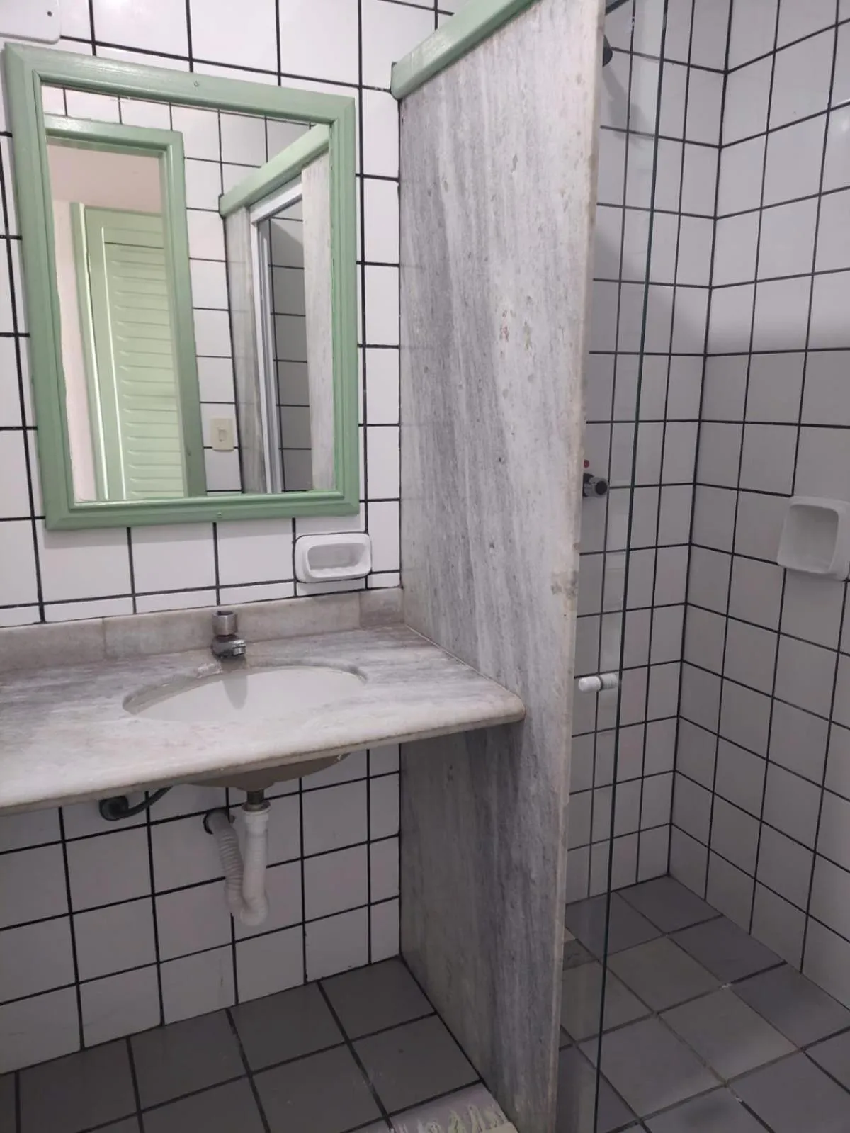 Bathroom in Hotel Porto Verde -JG