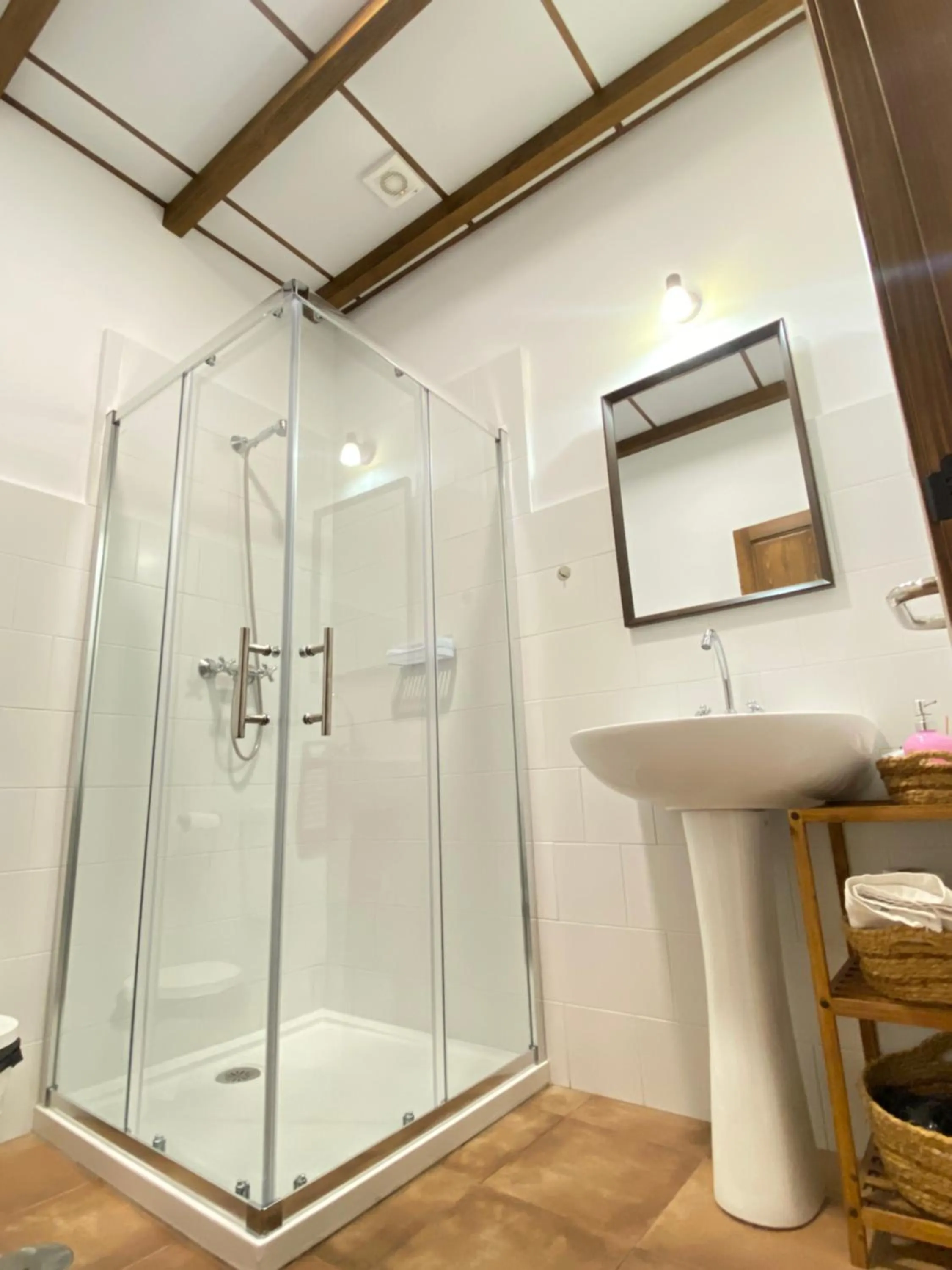 Bathroom in Apartamentos rurales, La Casa de Baltasar