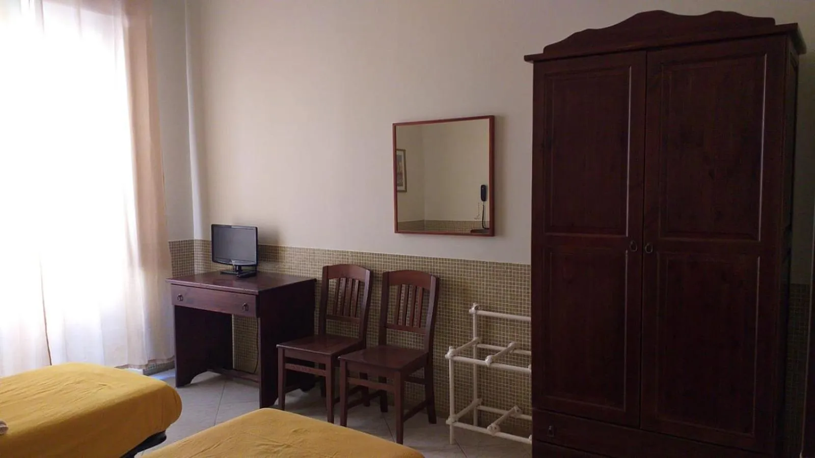 TV and multimedia in Hotel Vittorio Veneto Napoli