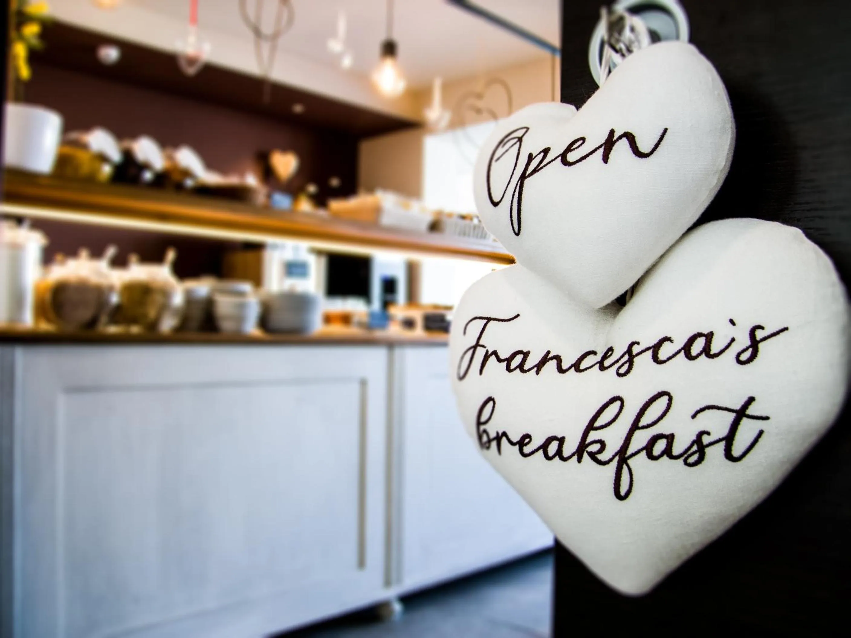 Buffet breakfast in Hotel Ambra