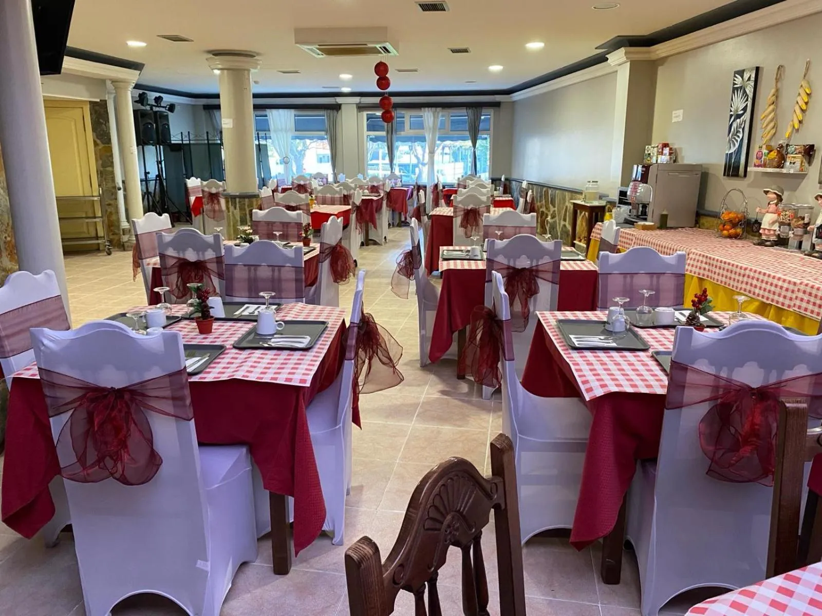 Breakfast in El Pozo de la Nieve