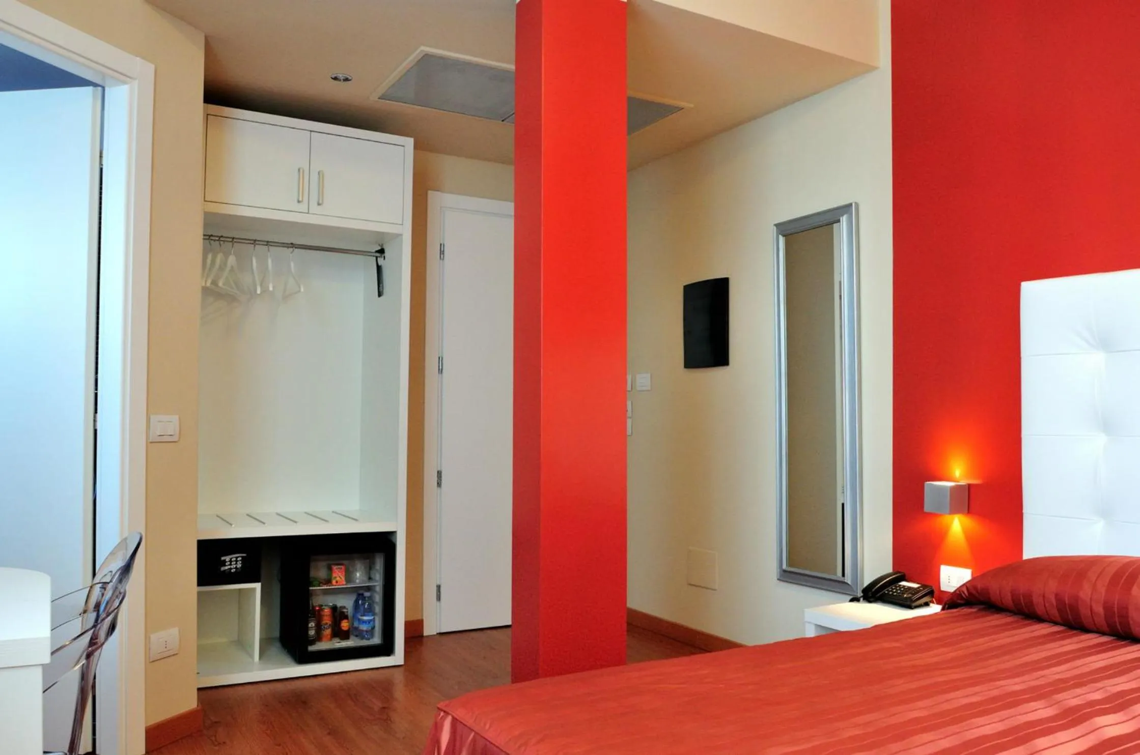 Decorative detail, Bed in Hotel Villa Molinari