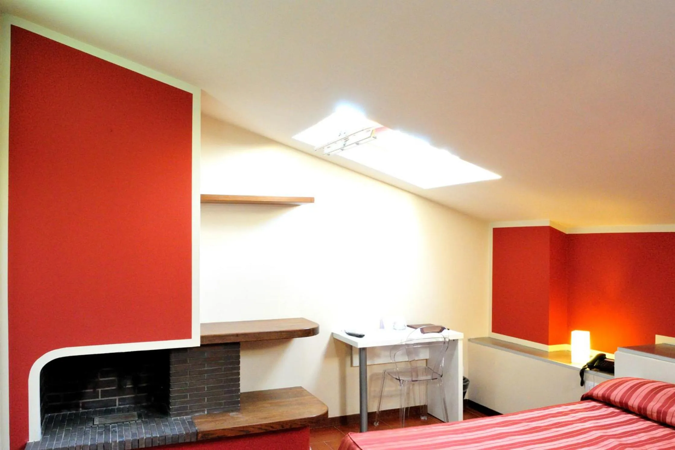 Decorative detail, Bed in Hotel Villa Molinari