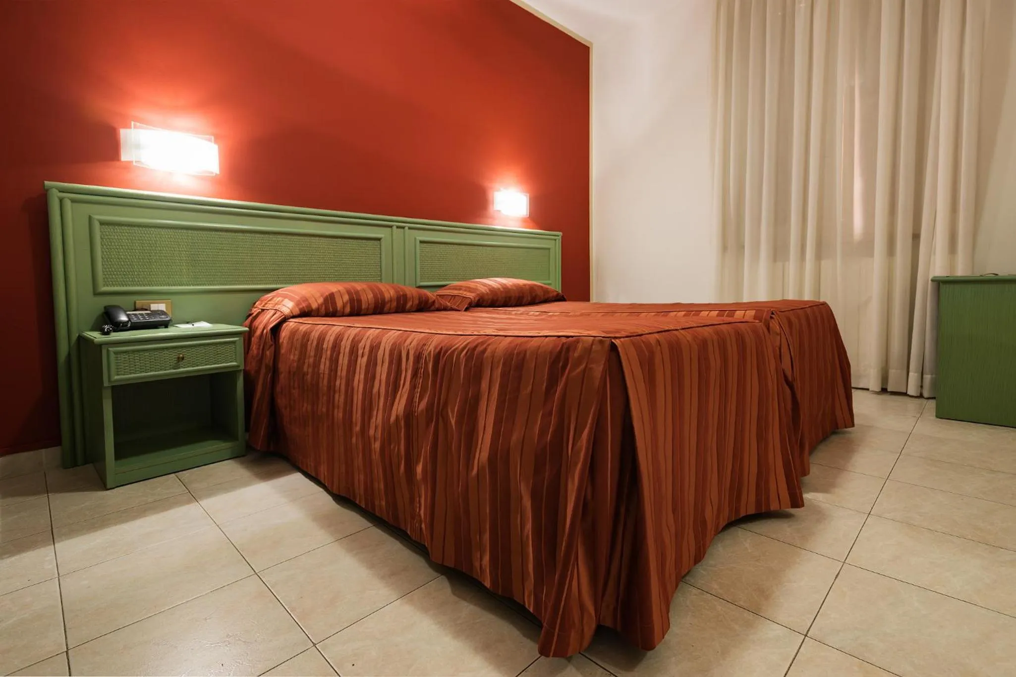 Photo of the whole room, Bed in Hotel Villa Molinari
