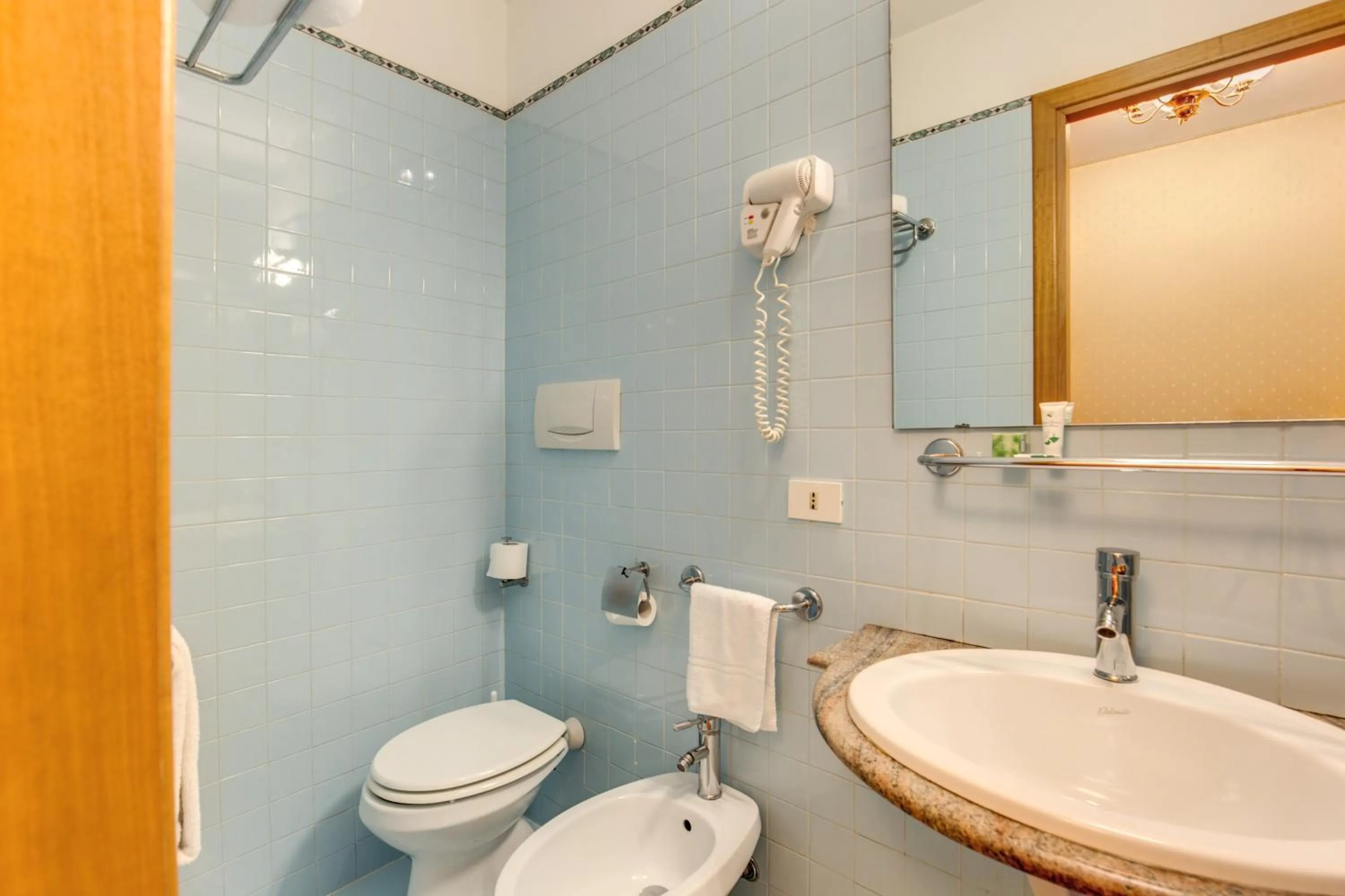 Bathroom in Flower Garden Hotel