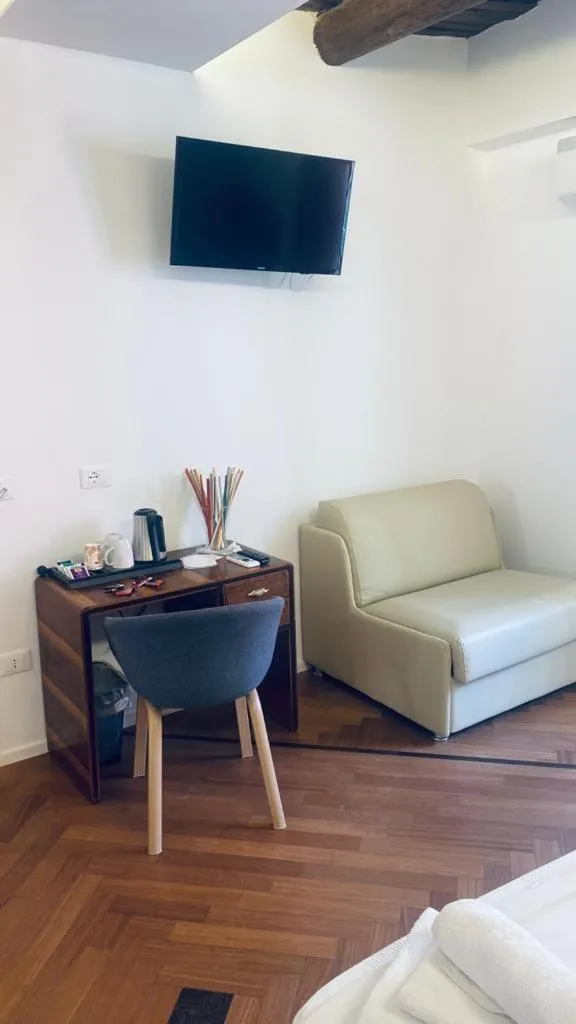 Bed in Euphoria al Duomo