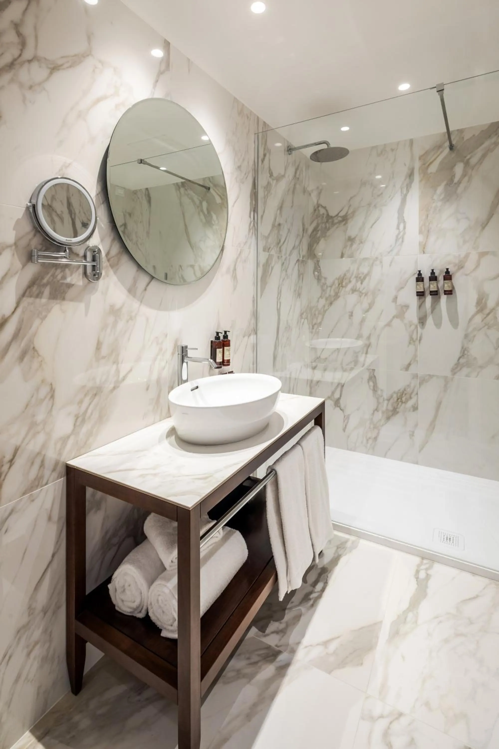 Bathroom in Hotel Roma