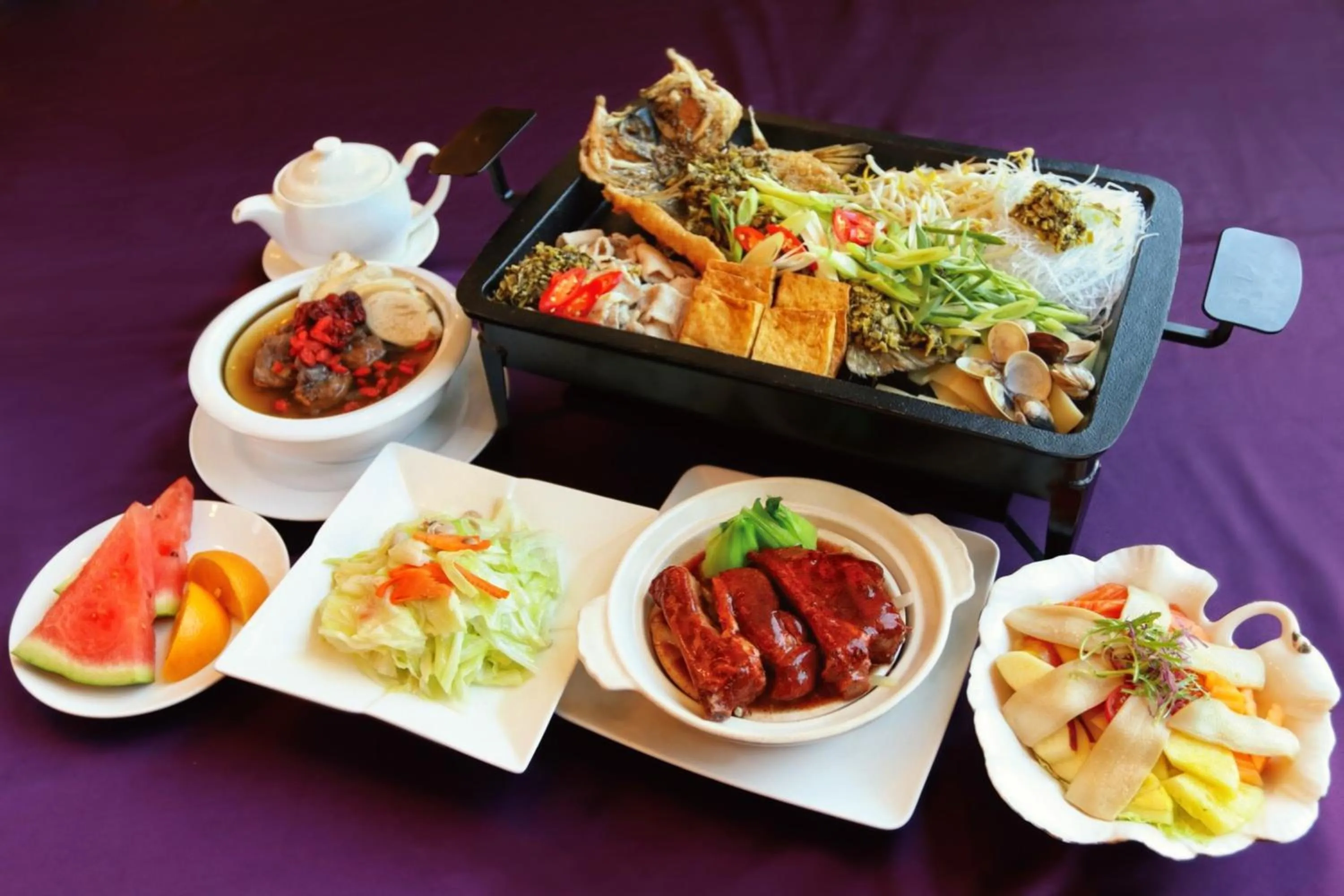 Lunch in Uni-Resort Mawutu