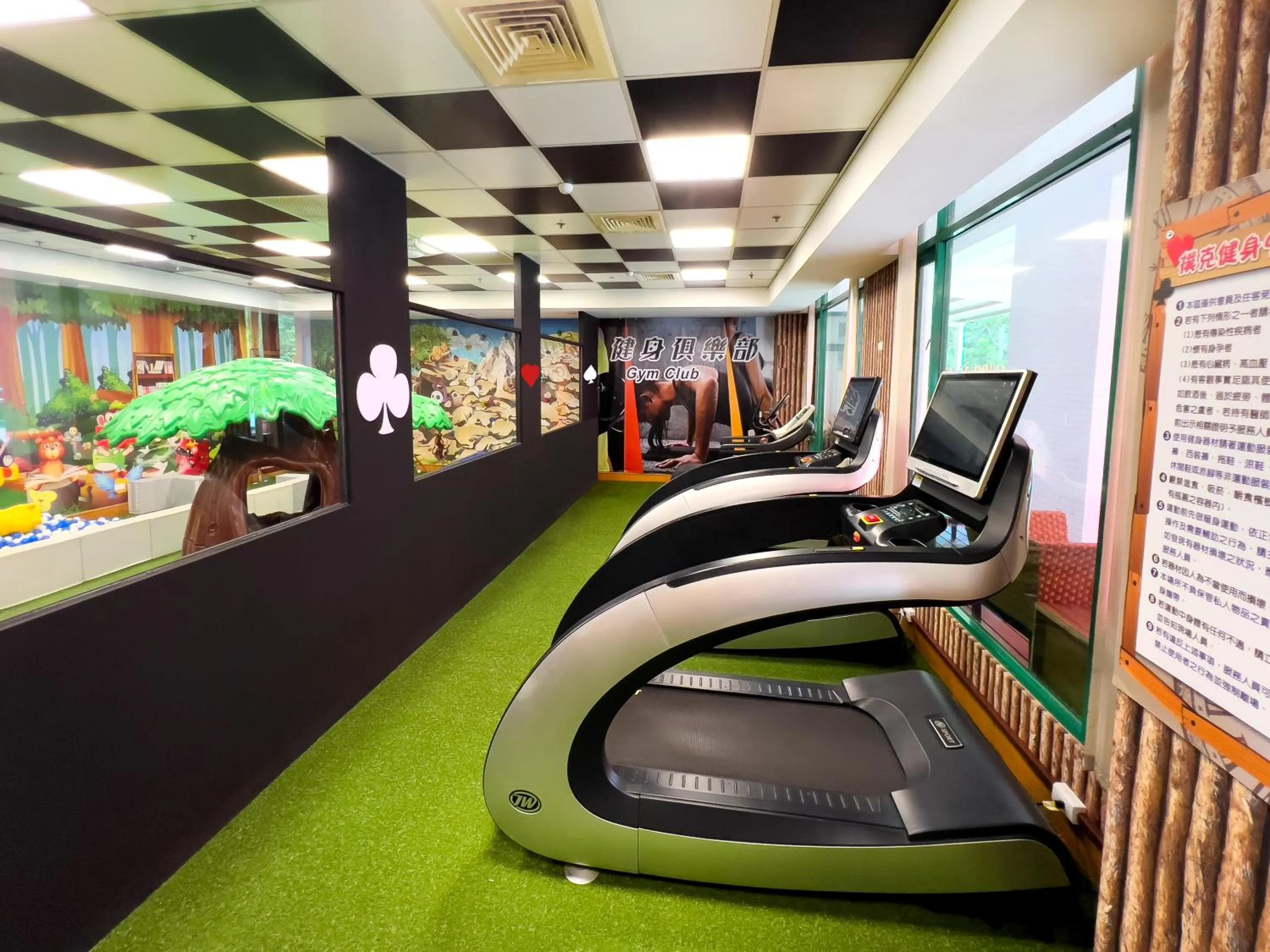 Fitness centre/facilities in Uni-Resort Mawutu