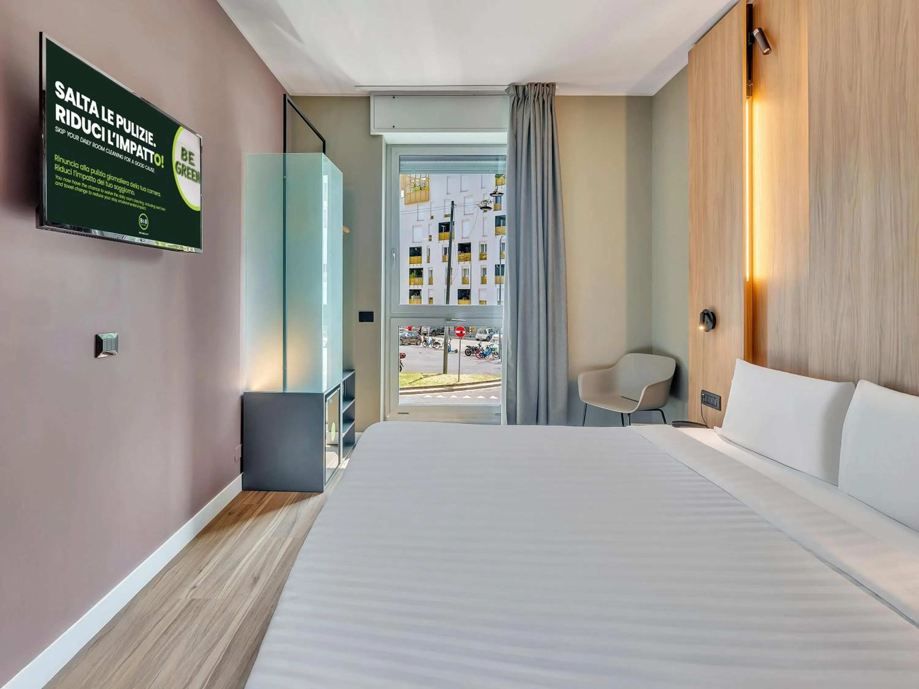 Photo of the whole room, Bed in B&B HOTEL Milano Portello