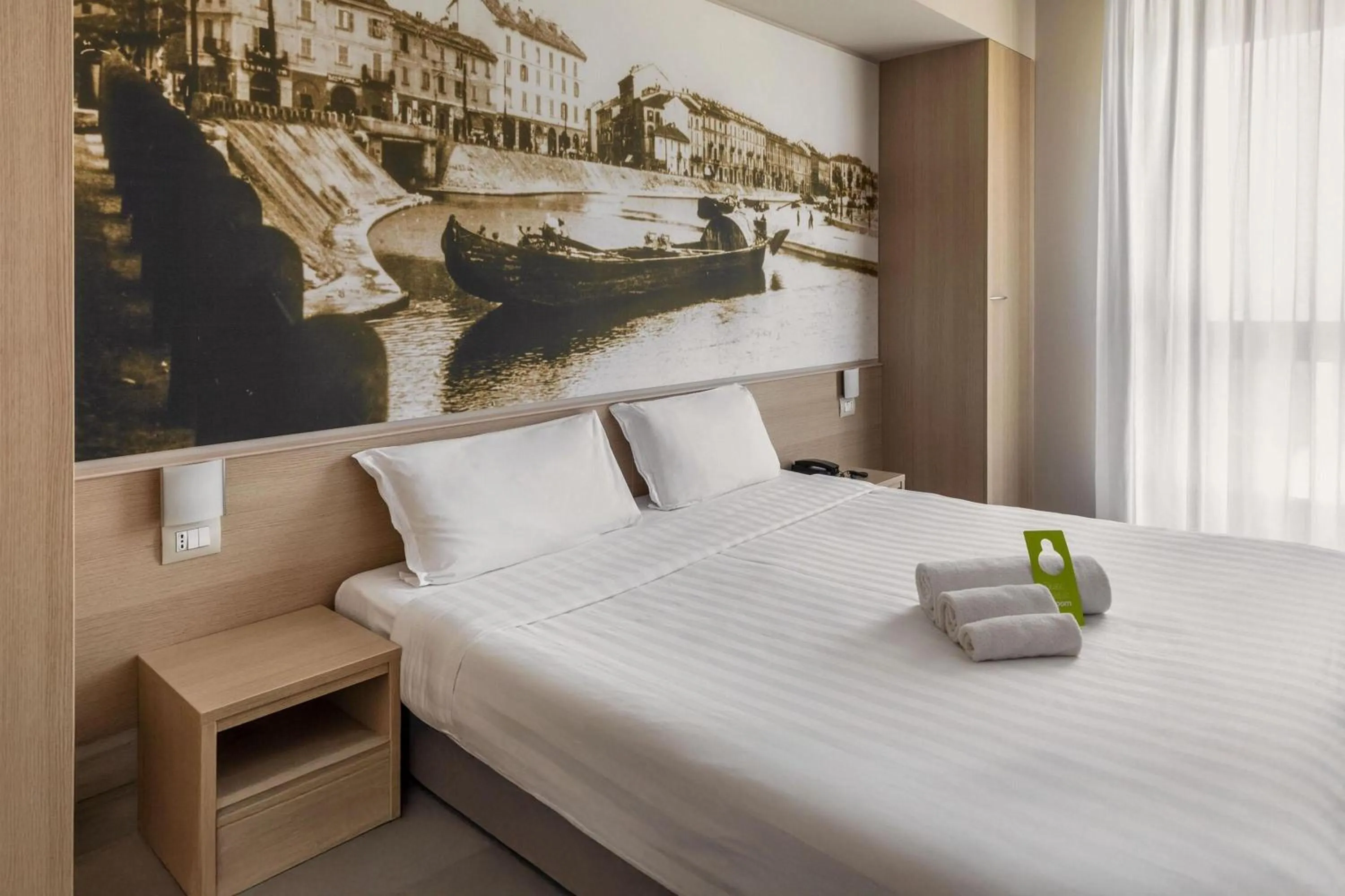 Photo of the whole room, Bed in B&B HOTEL Milano Portello