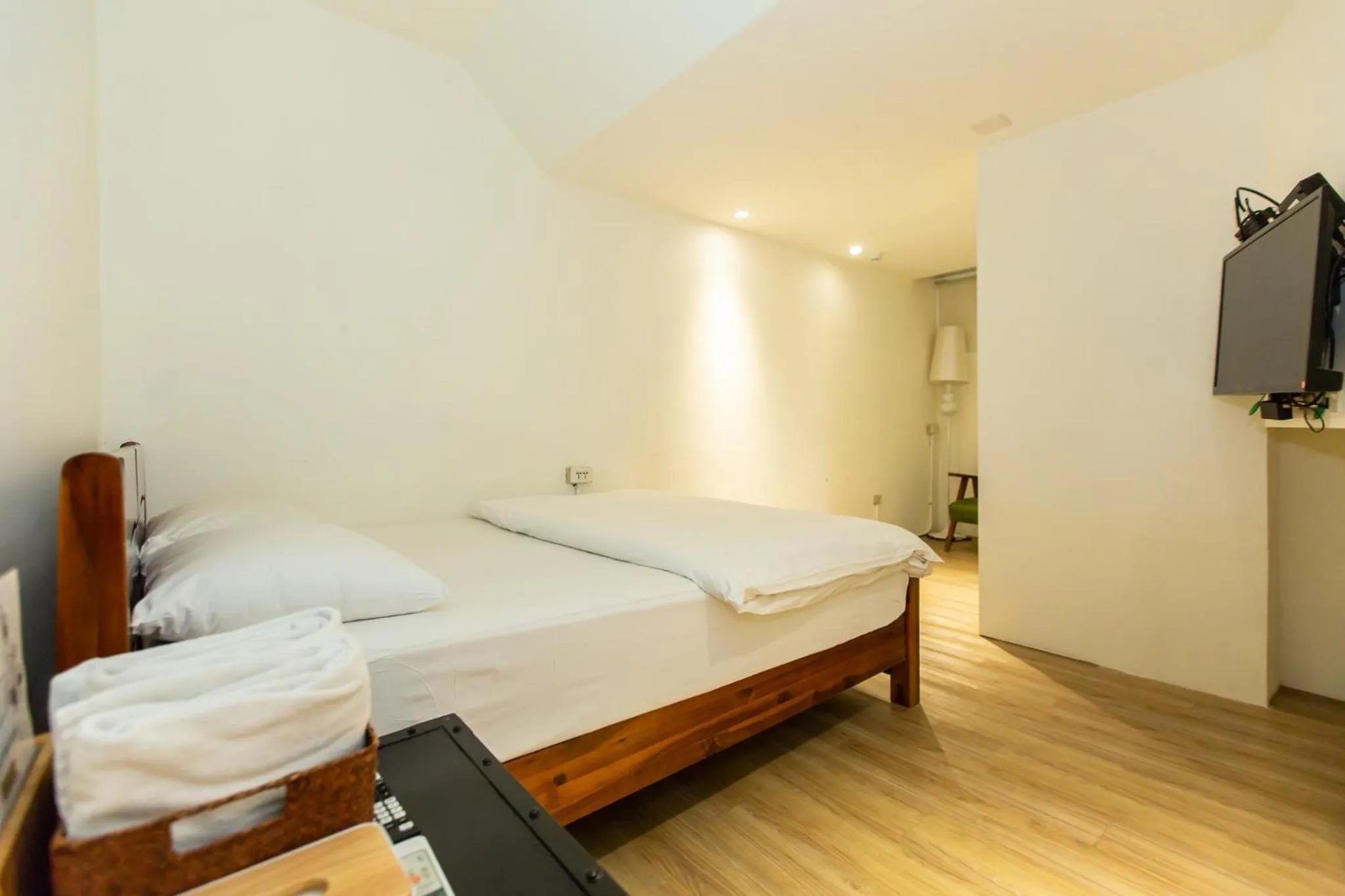 Bed in Mr. Lobster’s Secret Den design hostel