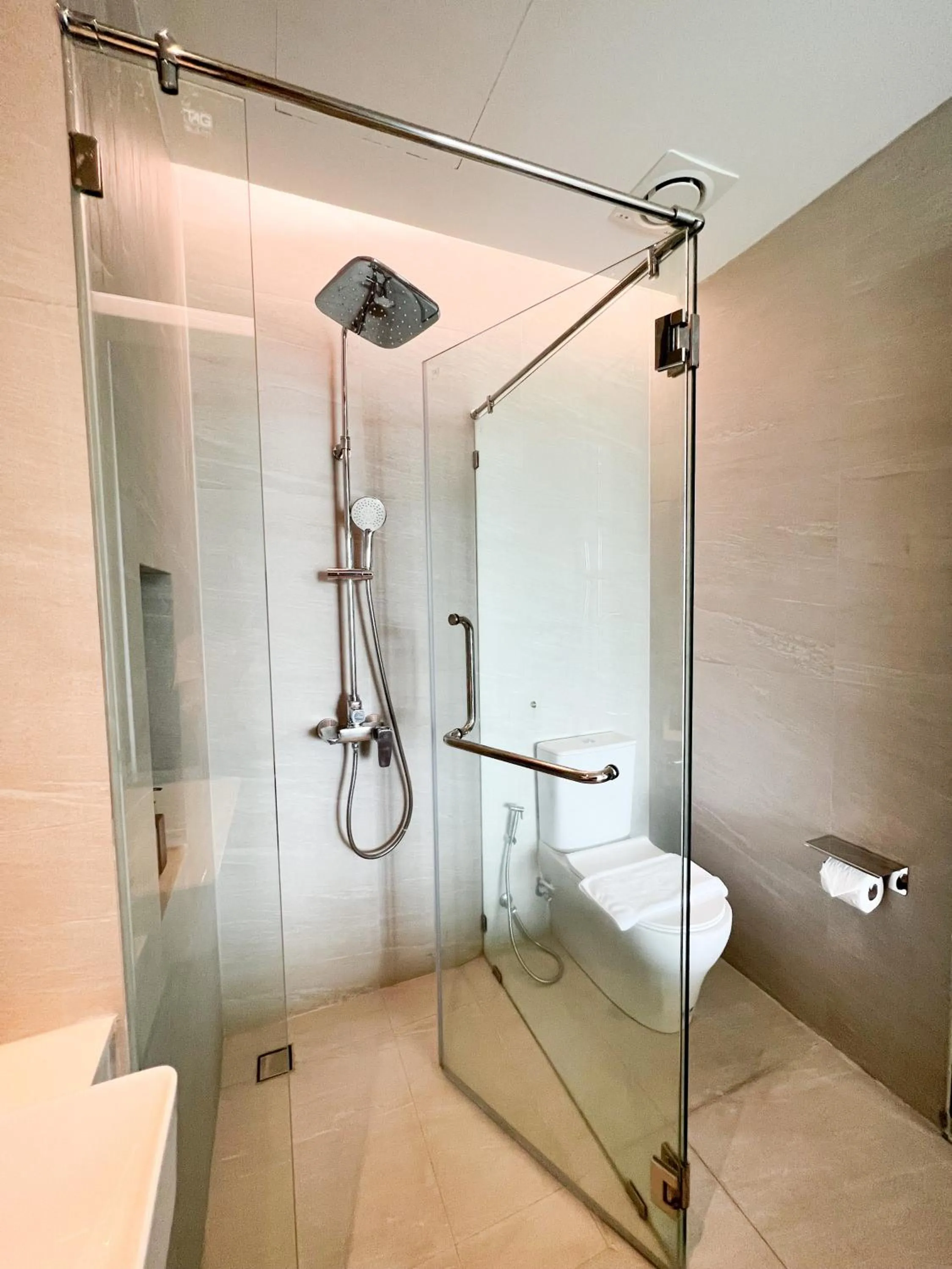 Shower in Estella Khao Yai