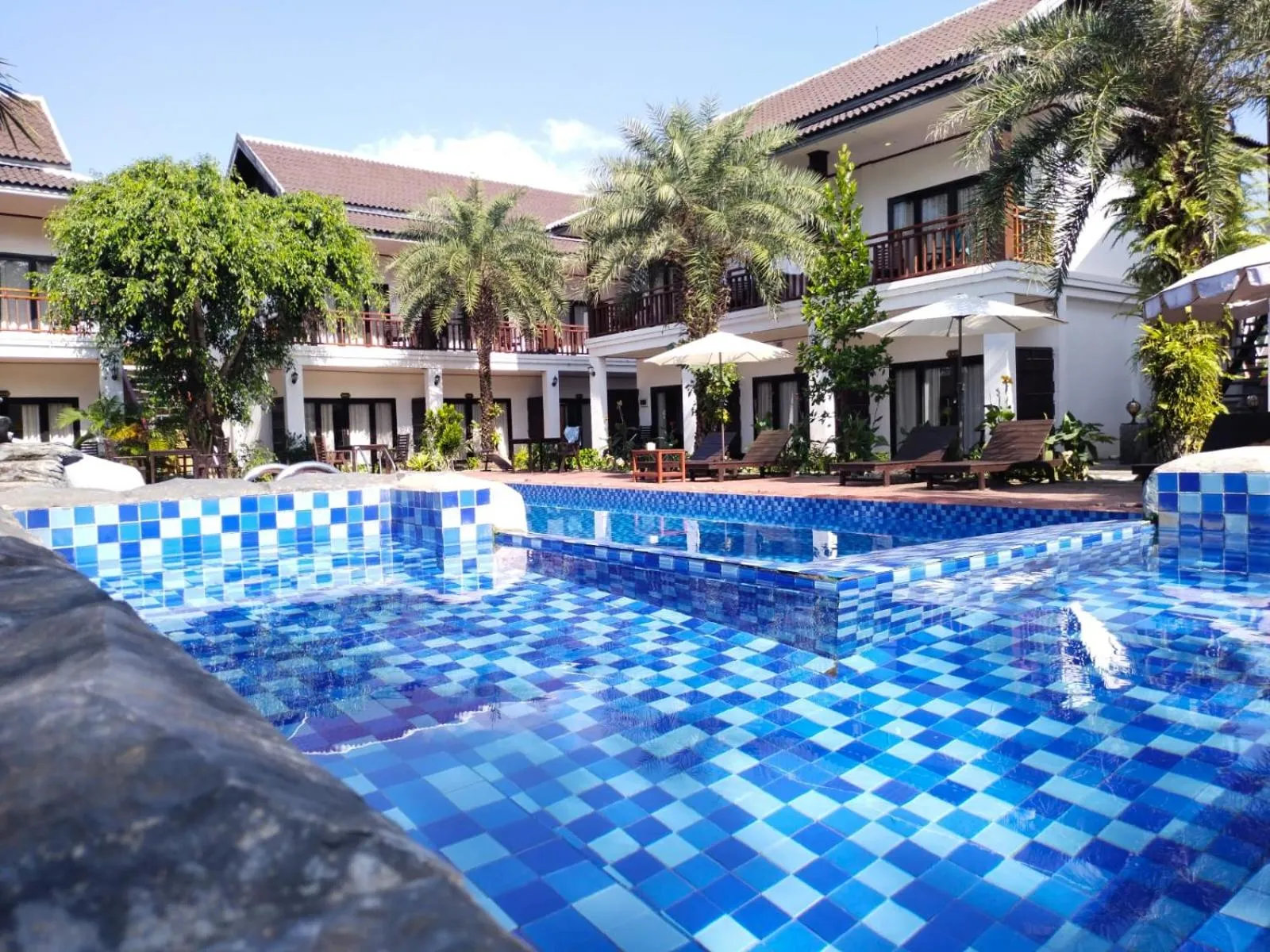 Swimming pool in Vang Vieng Savanh Sunset View Resort