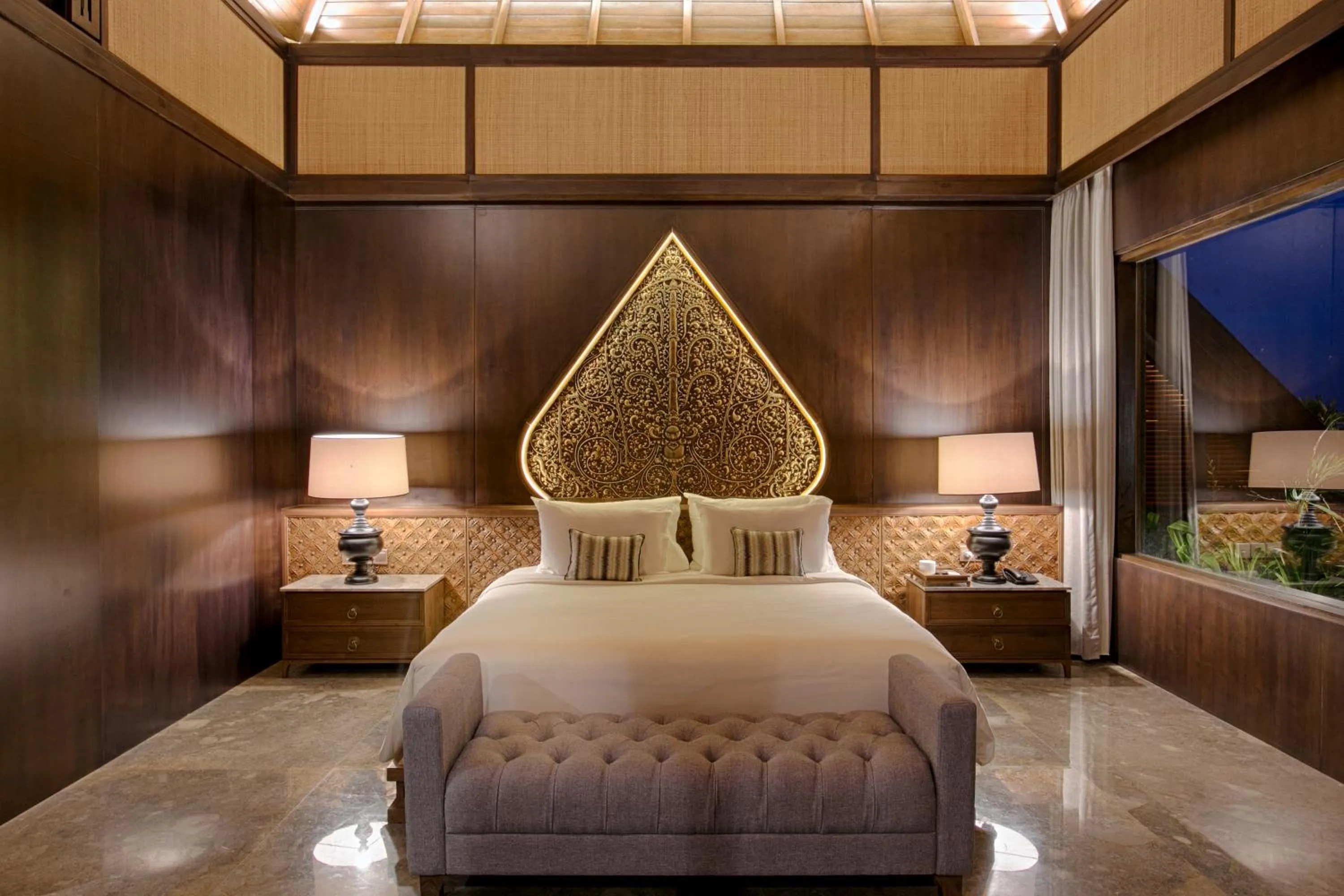 Bed in Taman Dharmawangsa Suites