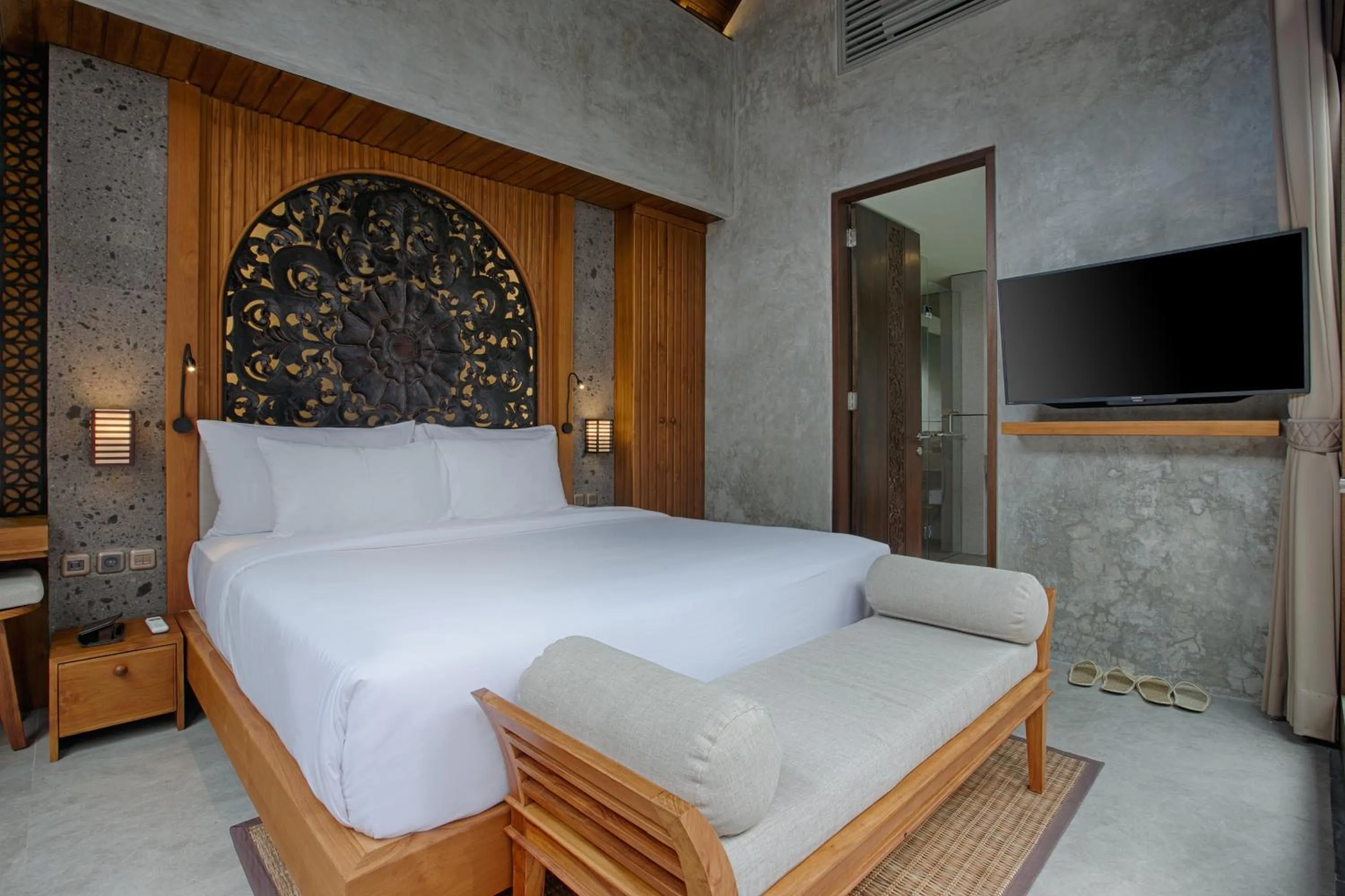Bed in Taman Dharmawangsa Suites