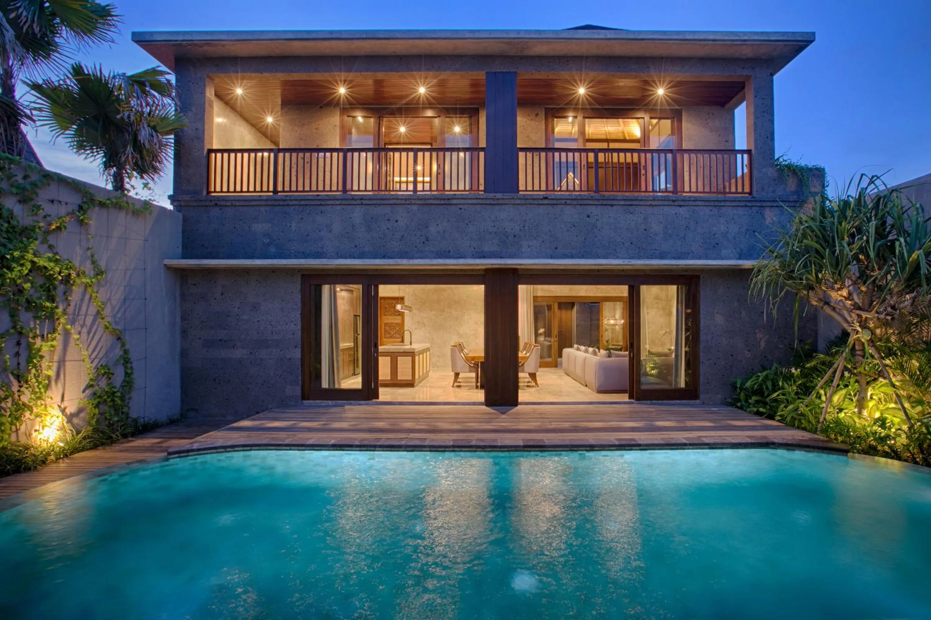 Garden in Taman Dharmawangsa Suites