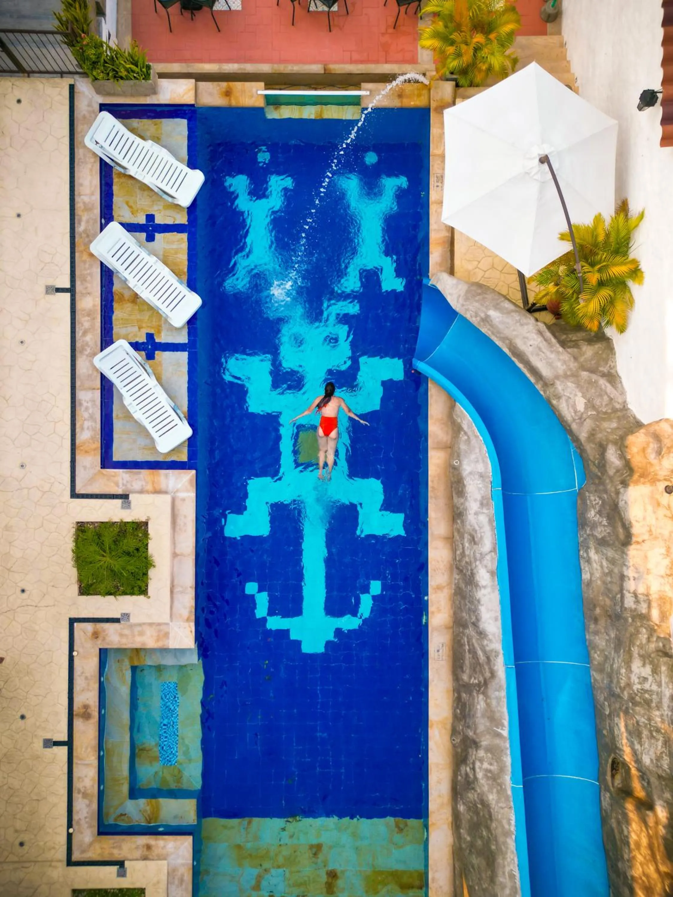 Swimming pool in Honda Colonial Magdalena Resort