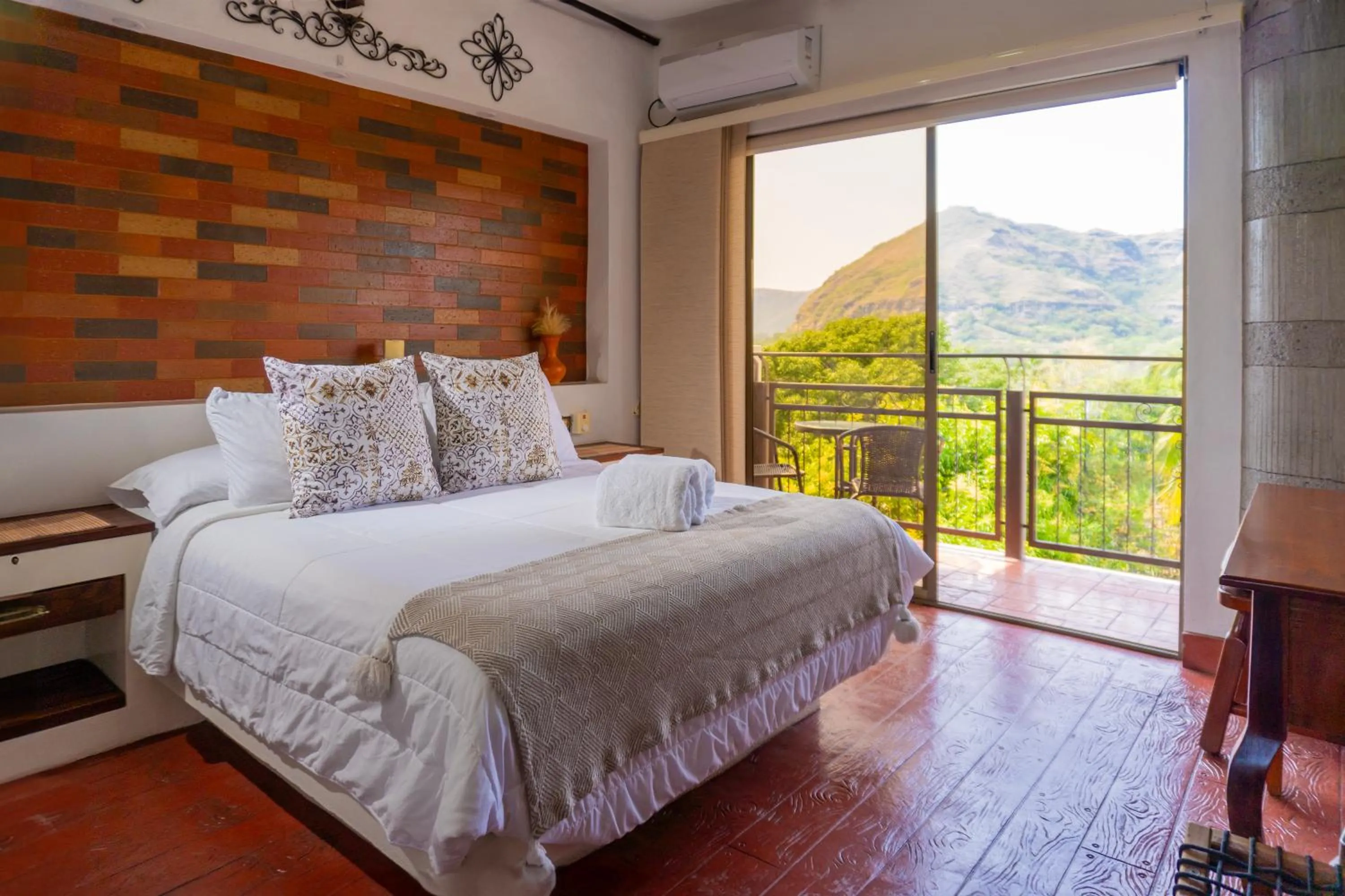 Natural landscape, Bed in Honda Colonial Magdalena Resort